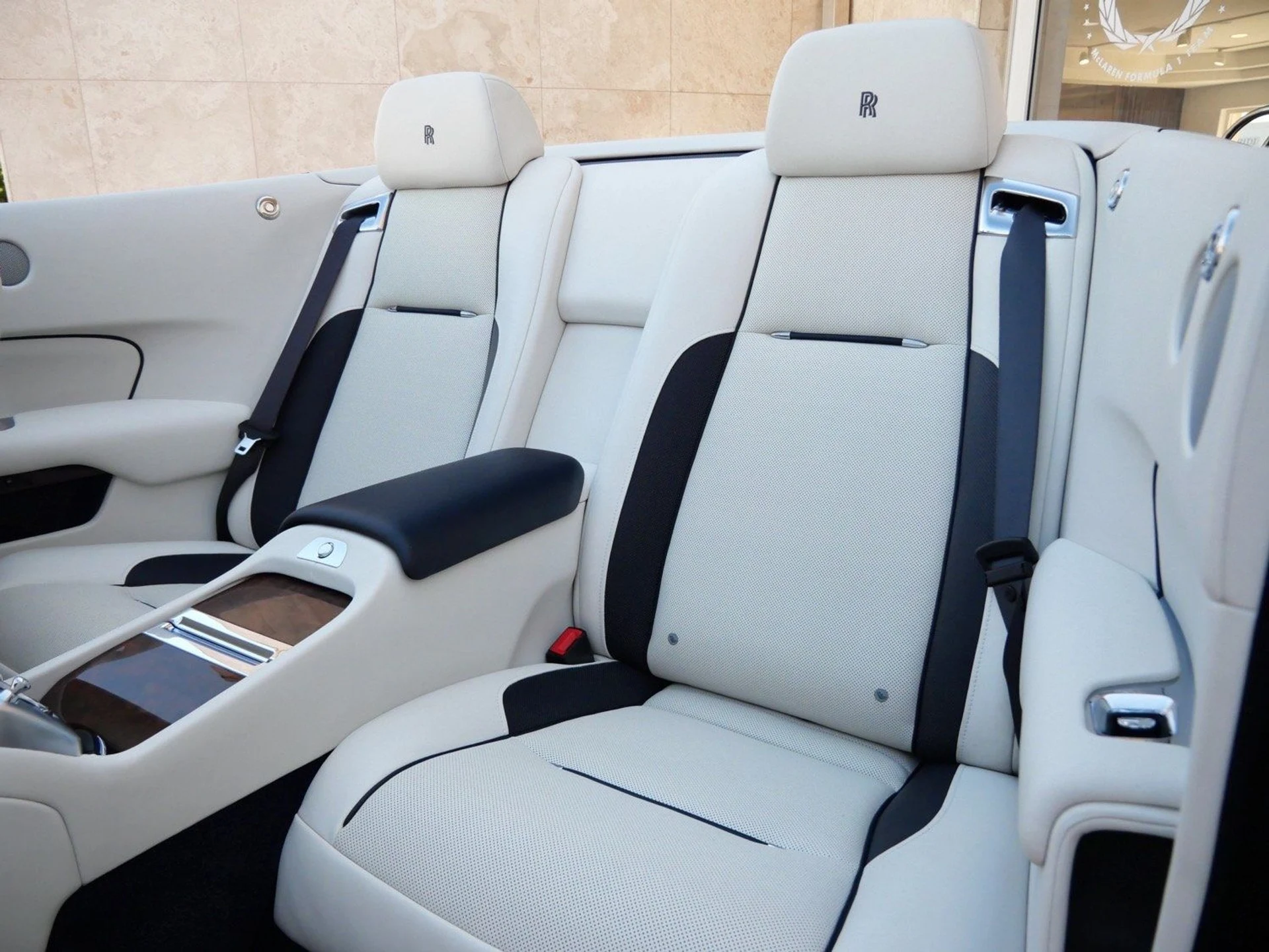 mph007_4128138536_042ce4e9c91ad6d346e09a065199d75cx_384de9d53f