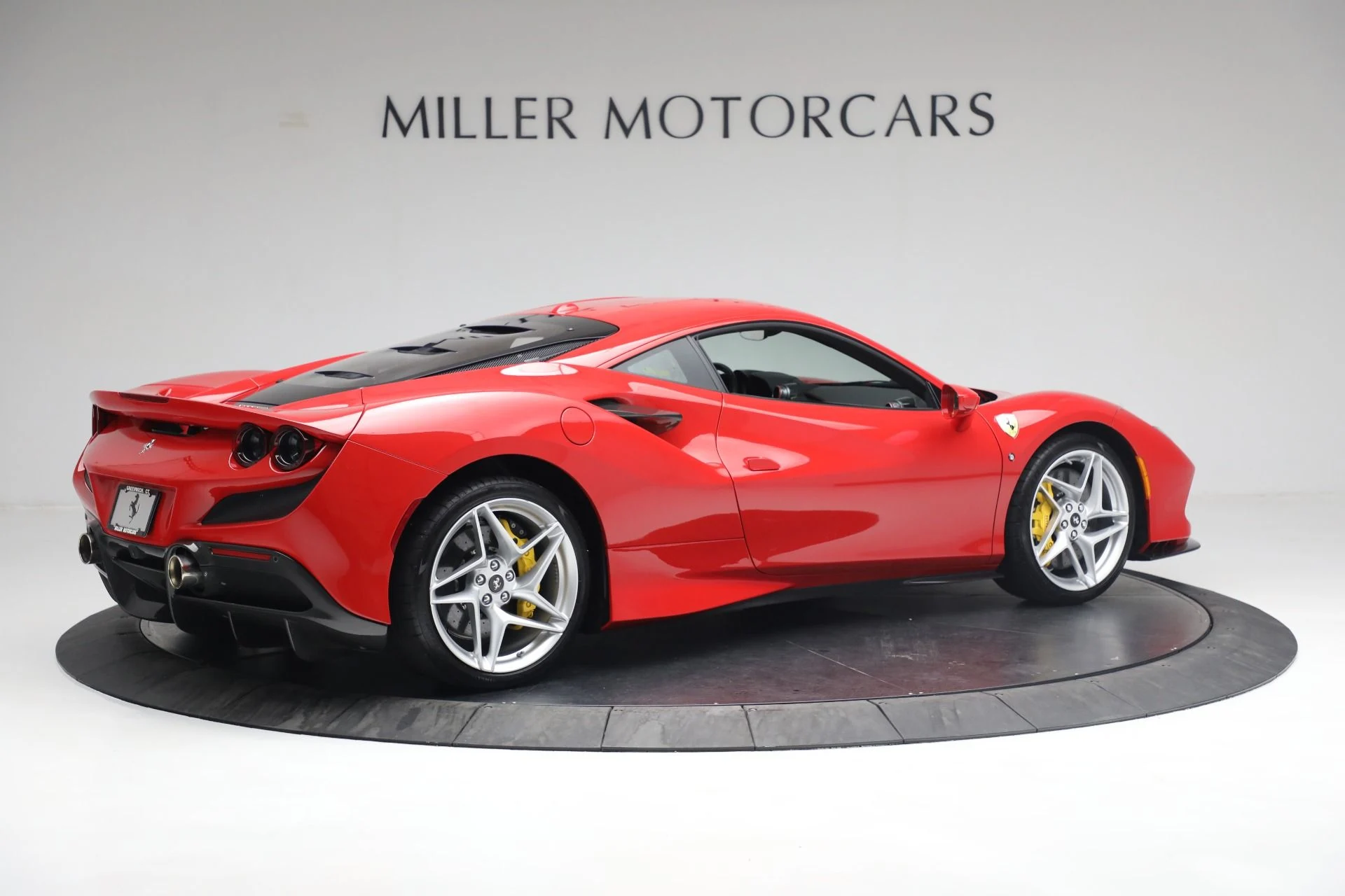 mph007_4128161489_Used_2020_Ferrari_F8_Tributo_1693421435_9154c9208c