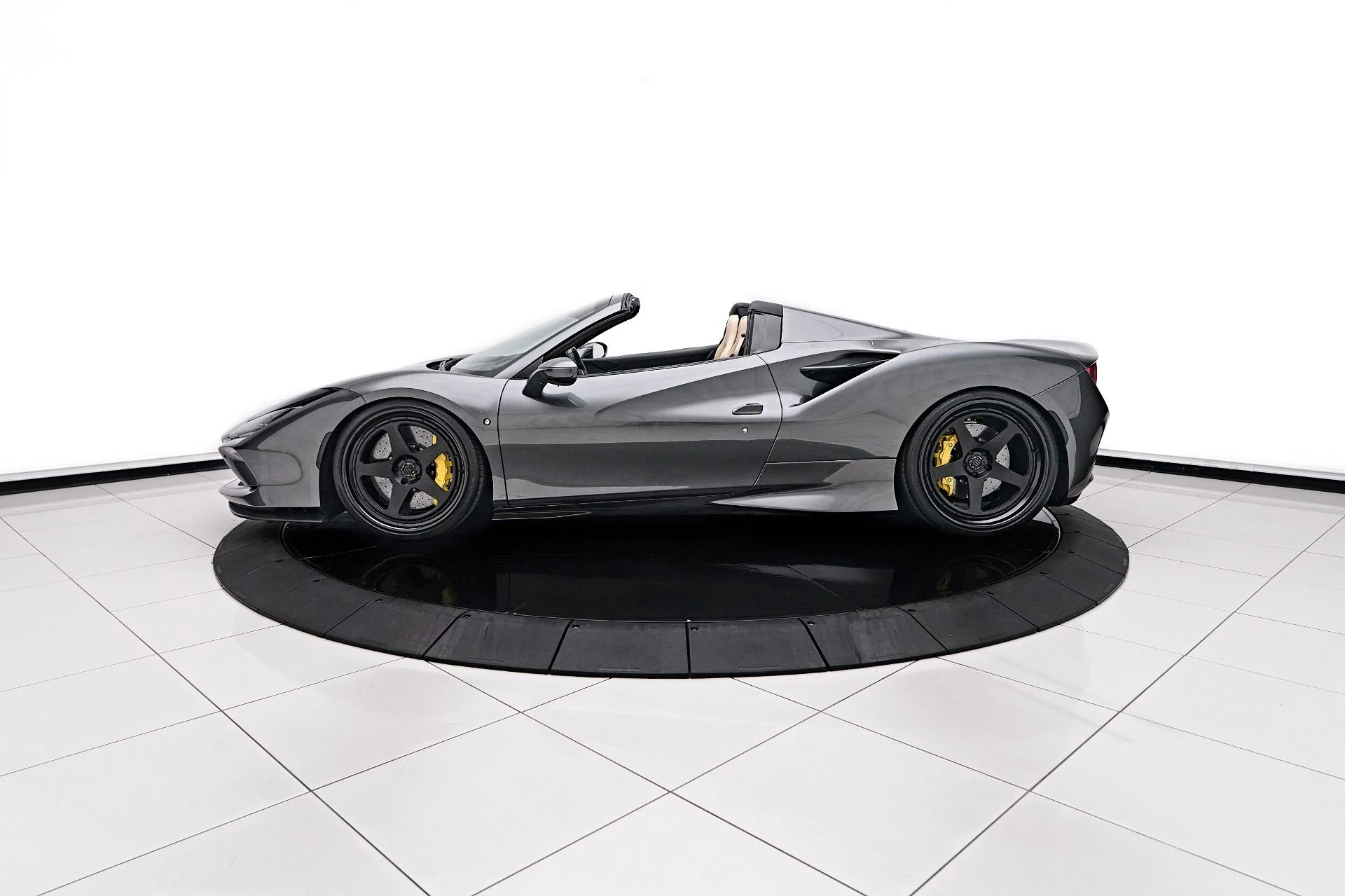 mph007_4128923806_Used_2022_Ferrari_F8_Spider_Base_1769106989_308c73096d