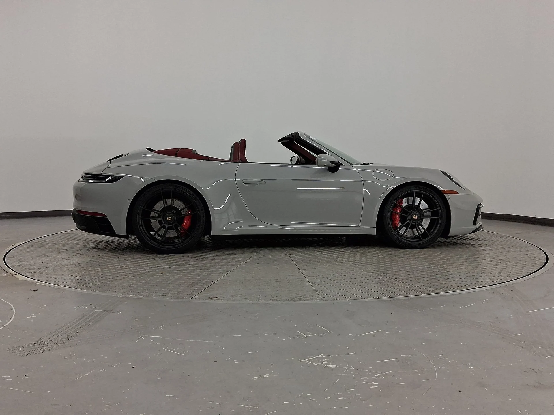 mph007_4130760094_8c247ffb8b350fdc6f13a858db1760cdx_63dcf45333