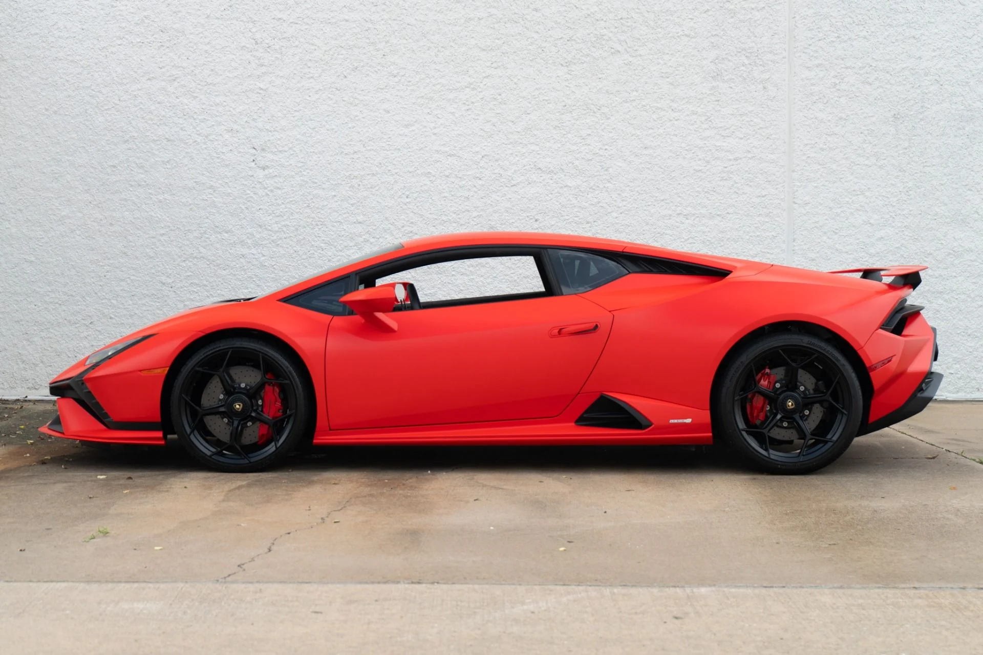 mph007_4143271677_Used_2023_Lamborghini_Huracan_Tecnica_1776704544_6030e6f7dc