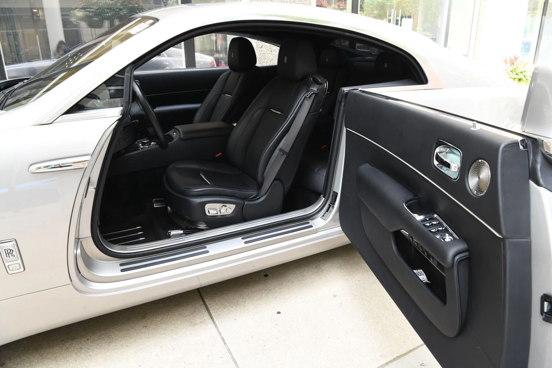 mph007_4144718226_11738_p9_l_3af2c94782