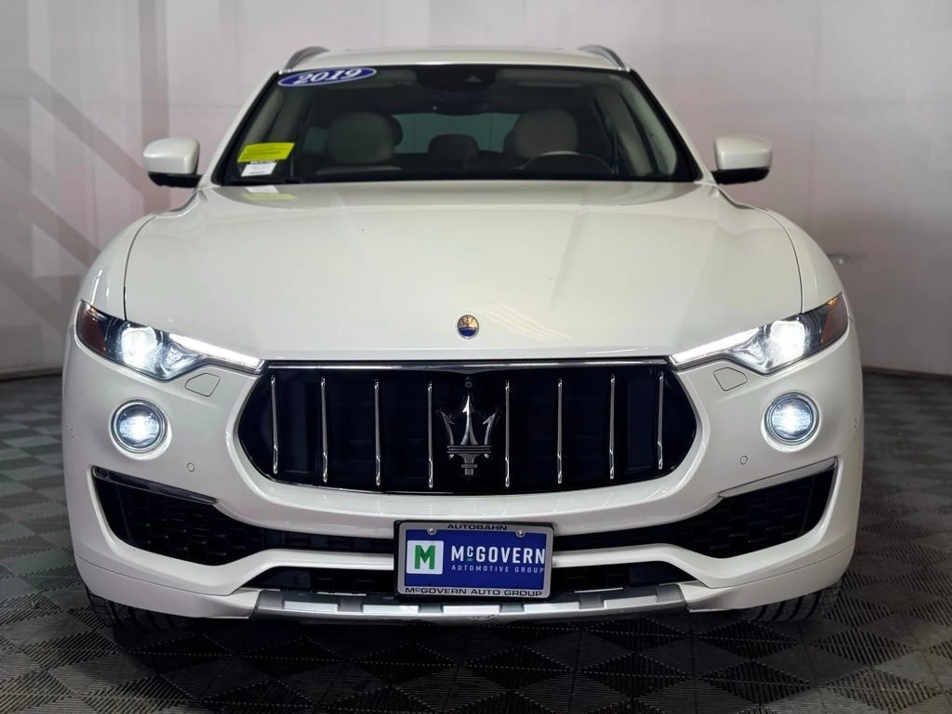 mph007_414777645_1dda5ea187b5170fcbf74db23b8b4640x_73bf02b03a