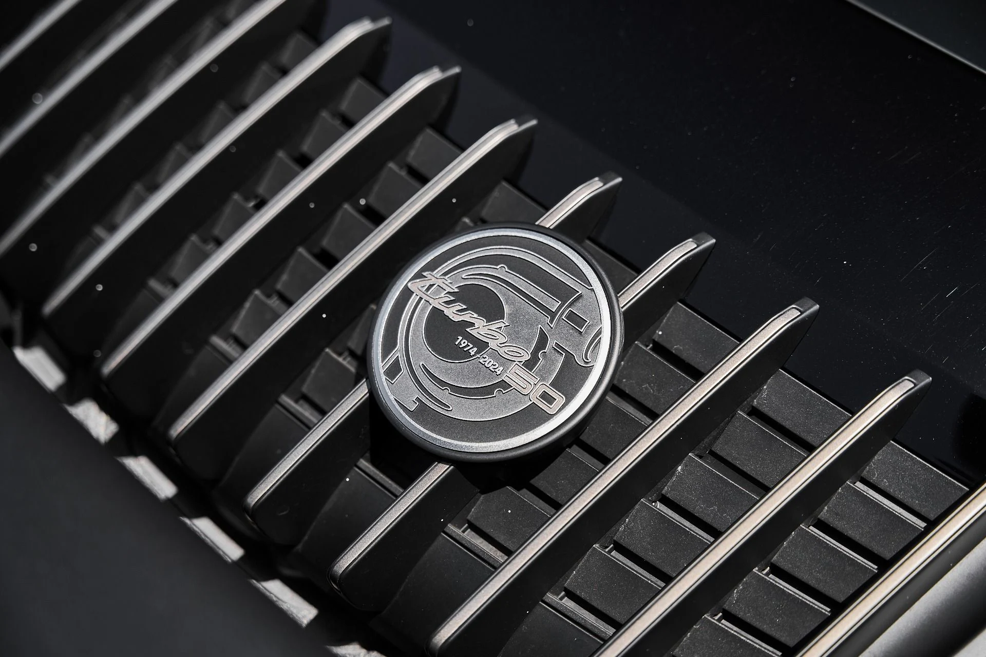mph007_4167870991_Used_2025_Porsche_911_Turbo_1782870212_480df65617