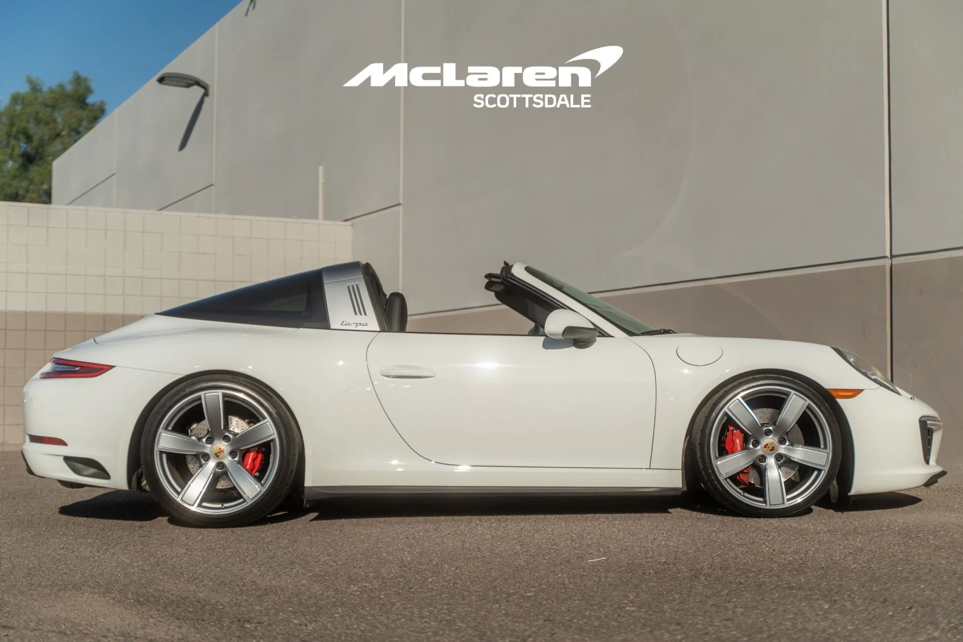 mph007_4178977494_Used_2017_PORSCHE_911_Targa_4_S_1760124418_91a2e9d878