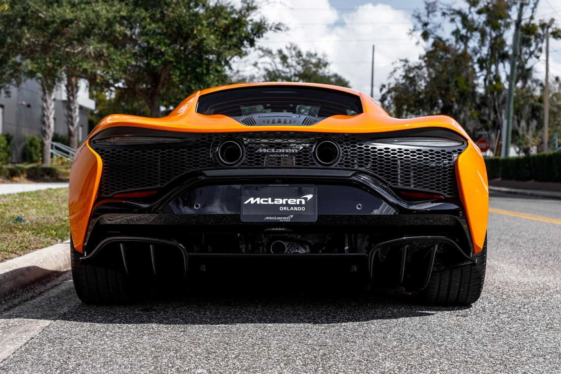 mph007_4189180602_656_p8_l_feb5d55466