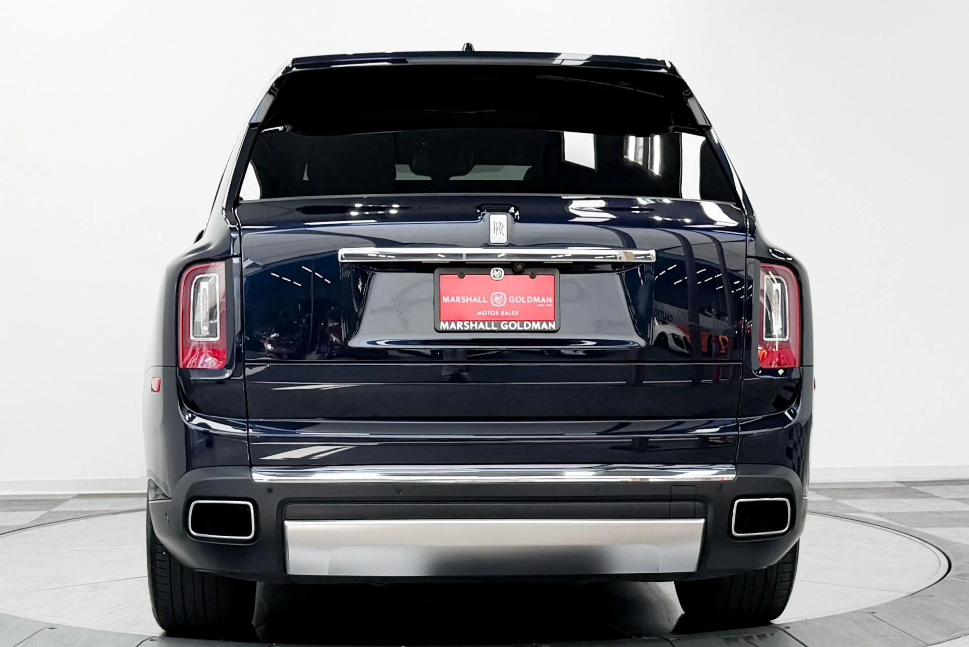 mph007_4191463406_Used_2020_Rolls_Royce_Cullinan_Rear_Theatre_Configuration_Bespoke_Audio_Picnic_Tables_1785529076_142ecdddeb