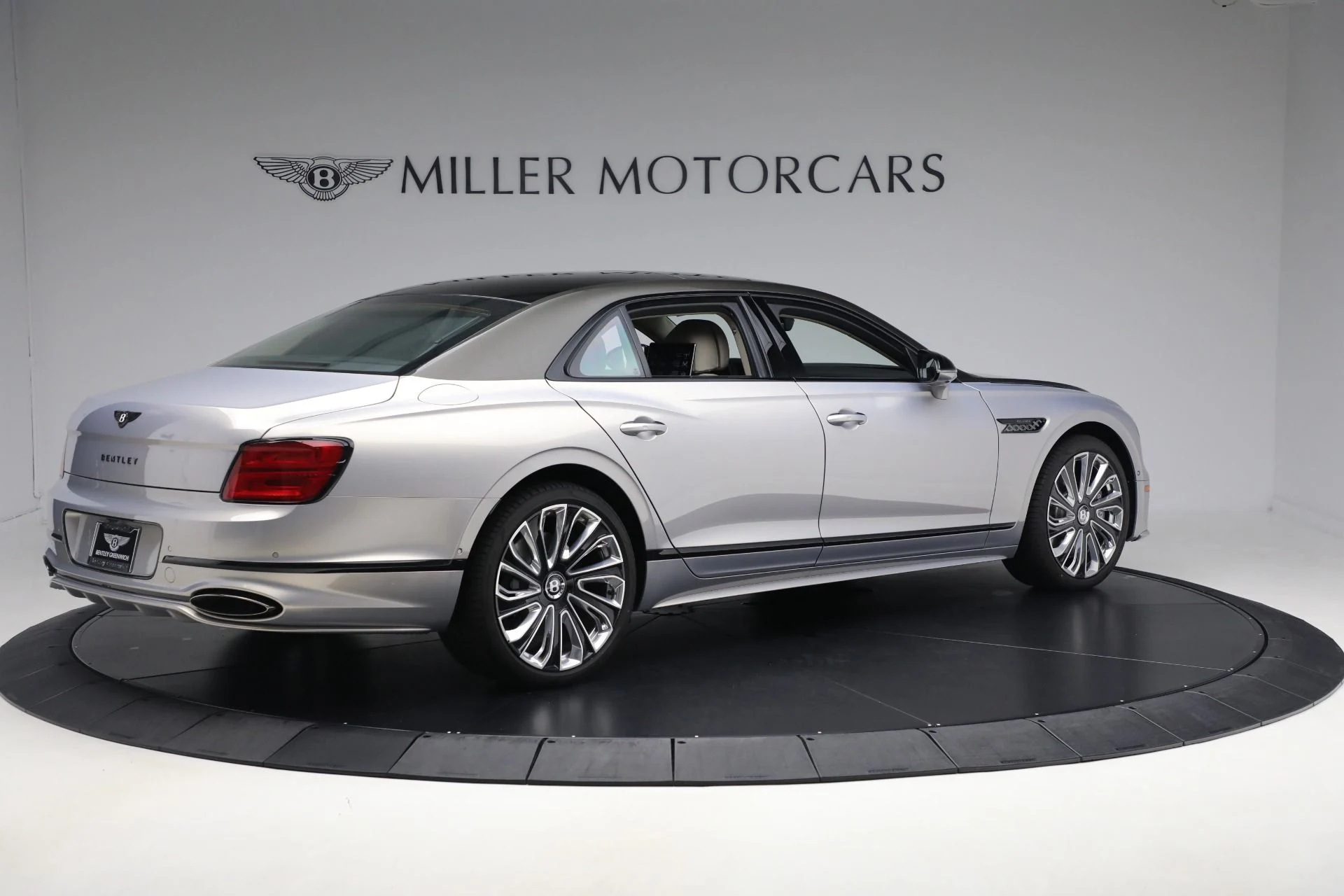 mph007_4195595672_New_2025_Bentley_Flying_Spur_Mulliner_9a3f5636b7