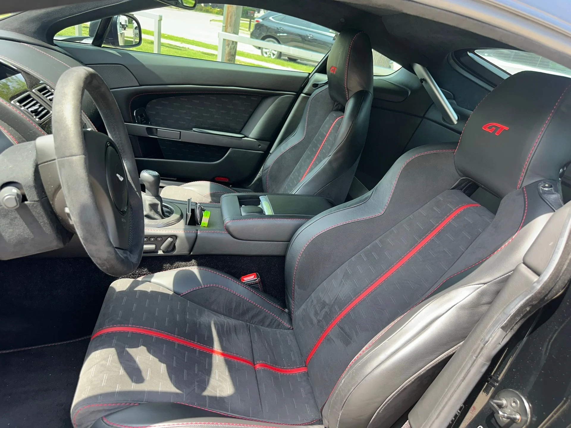 mph007_4195674802_9aef3b32e0944dd864609b8515deabb0x_a145672e16