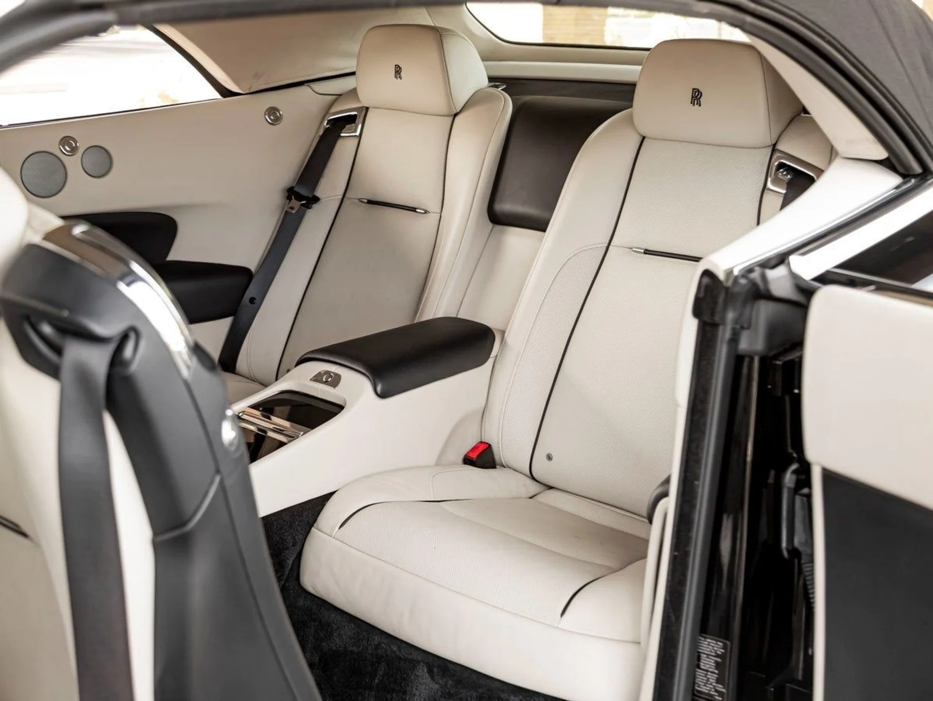 mph007_4201227206_8_b1d55bf323