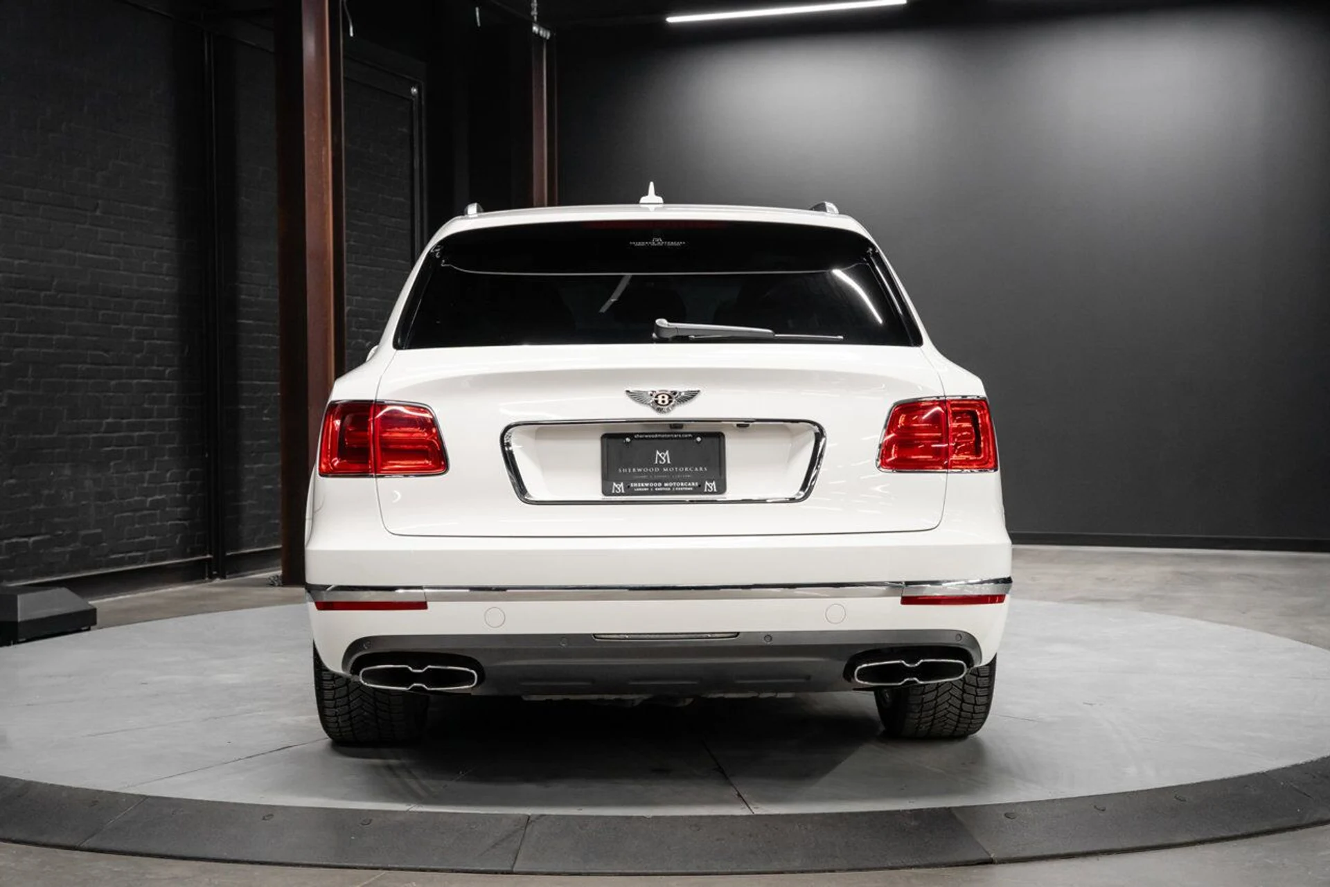 mph007_4215935475_bentley_bentayga_2019_199e82a40f