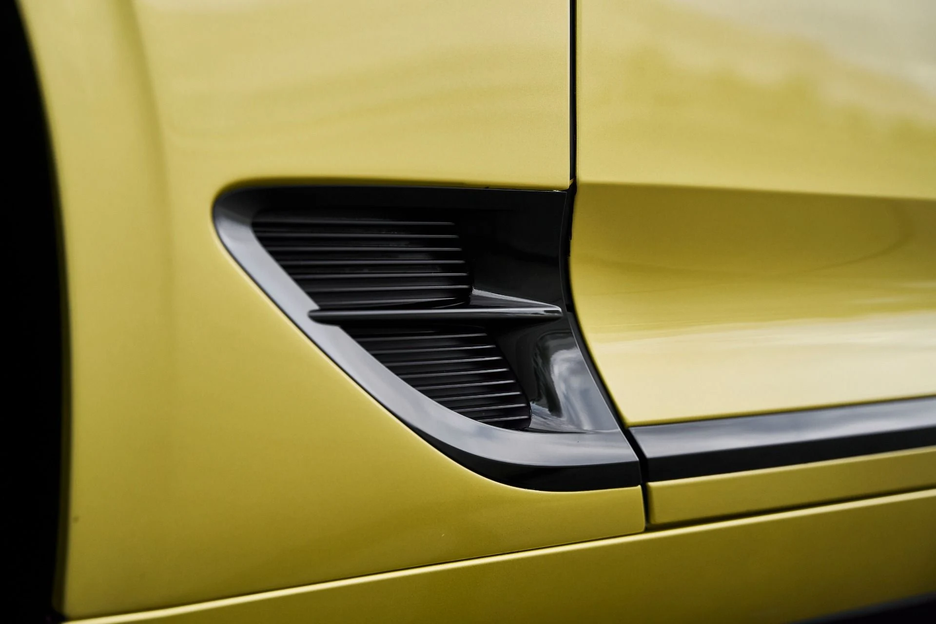 mph007_4227938257_Used_2022_Bentley_Continental_GT_V8_1766800327_4044c73161