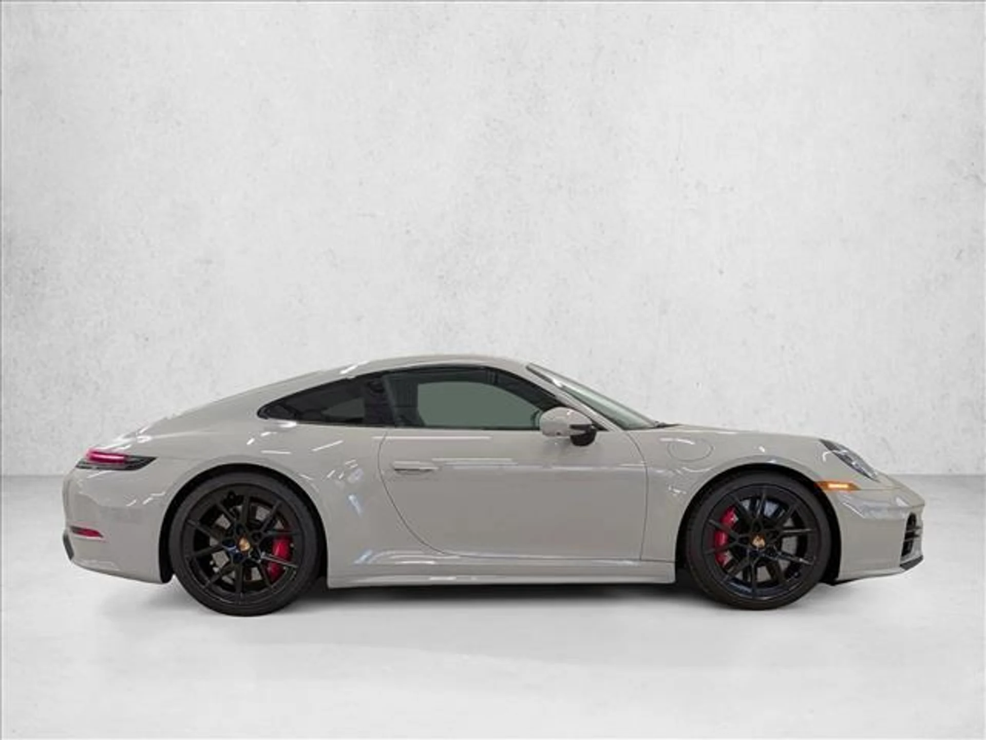 mph007_4231089696_VHUE_4_Mqni13vg_H_Mmmy4zz_Q8_J4_VA_25548a514b