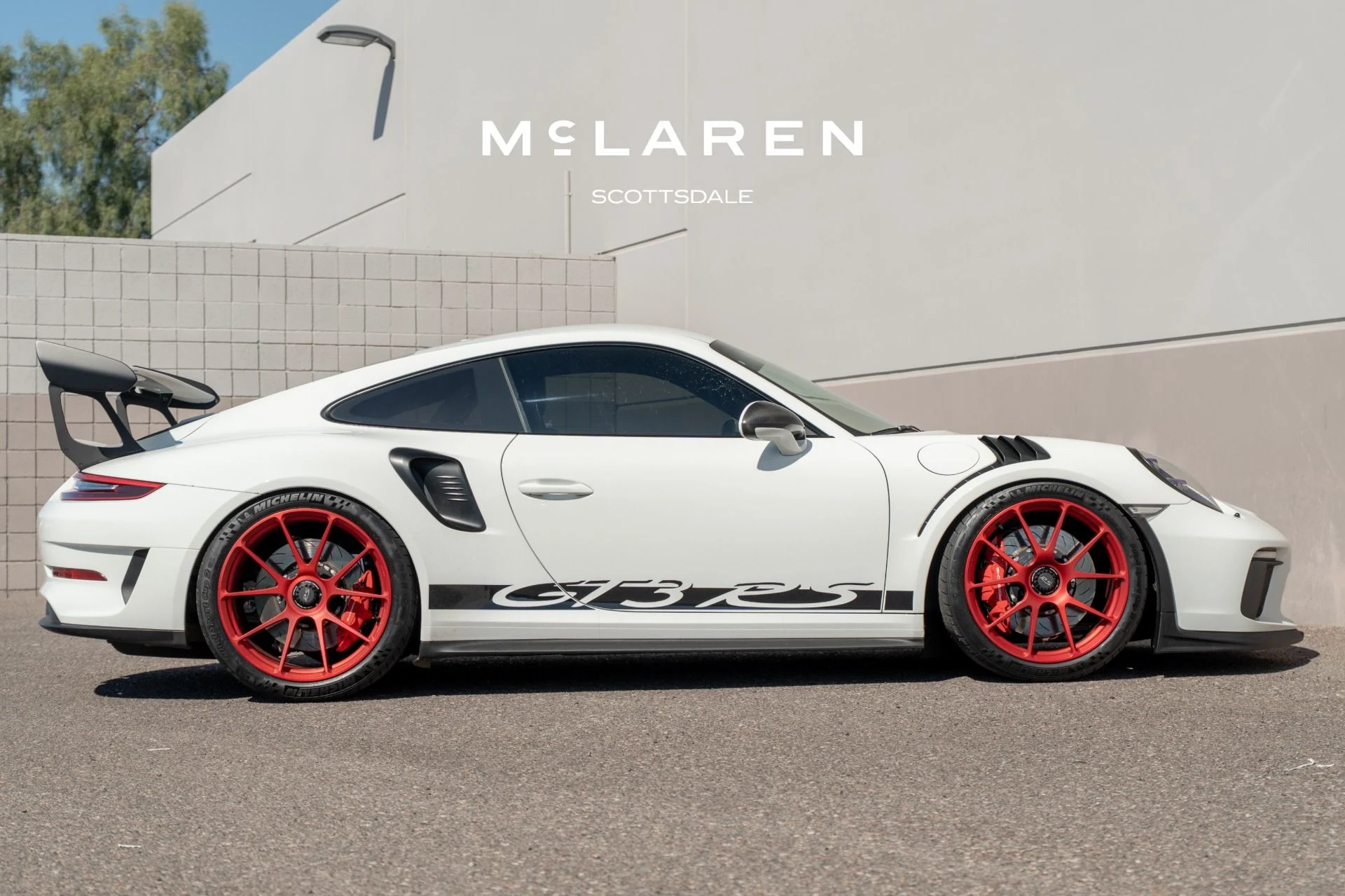 mph007_4235228056_Used_2019_PORSCHE_911_GT_3_RS_1791841177_cf6055b46d