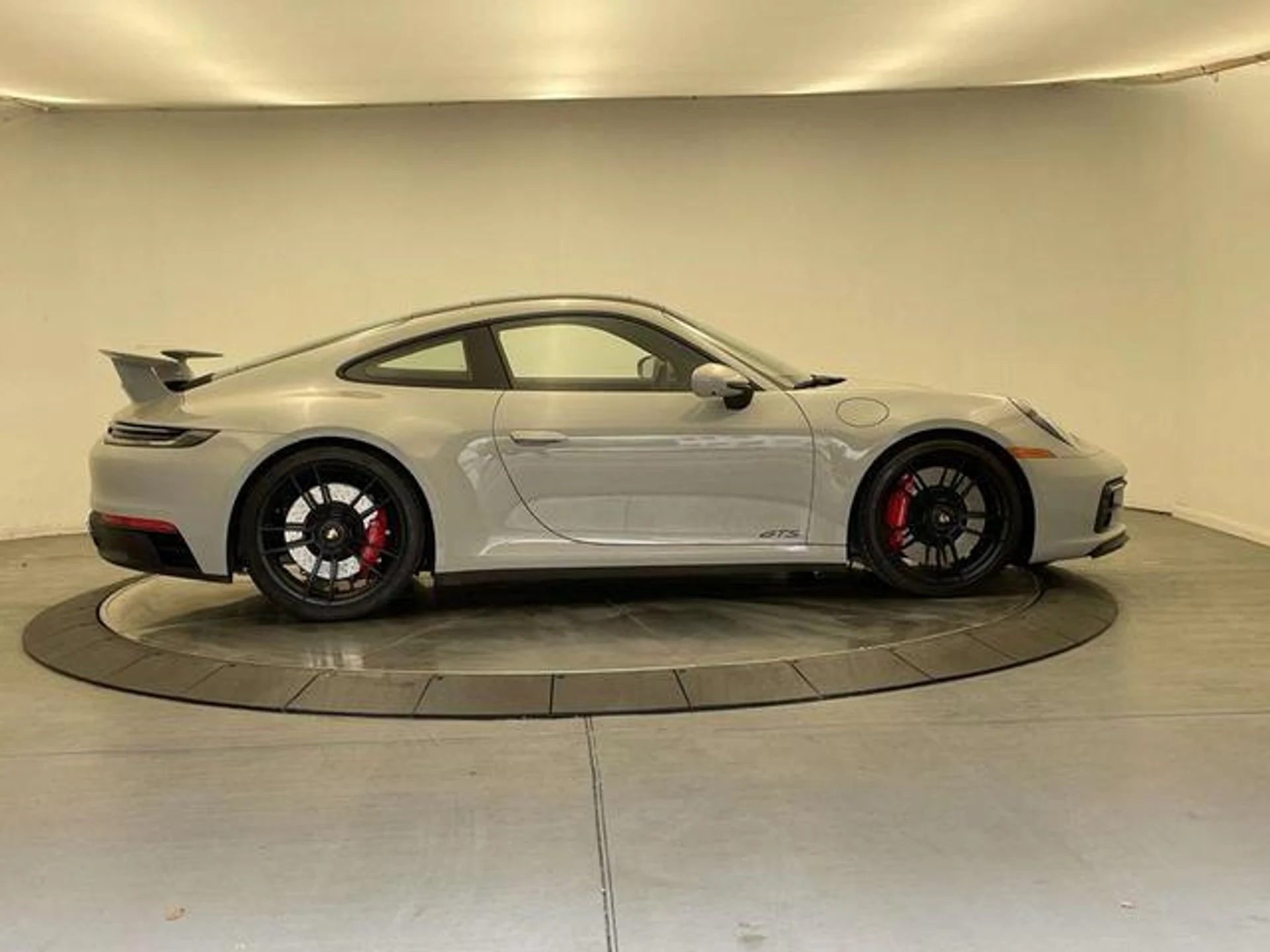 mph007_4239967206_A_Sv0_Z_Gq_HG_3_Nz_Kyp_Ec_U_1_M38_V_Qt_U_a8998b8486