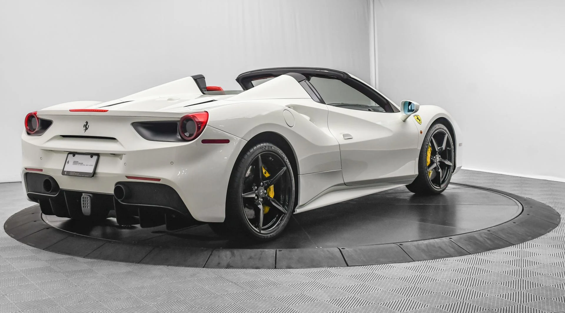 mph007_424520920_Used_2016_Ferrari_488_Spider_1750234841_5e9cff39e8