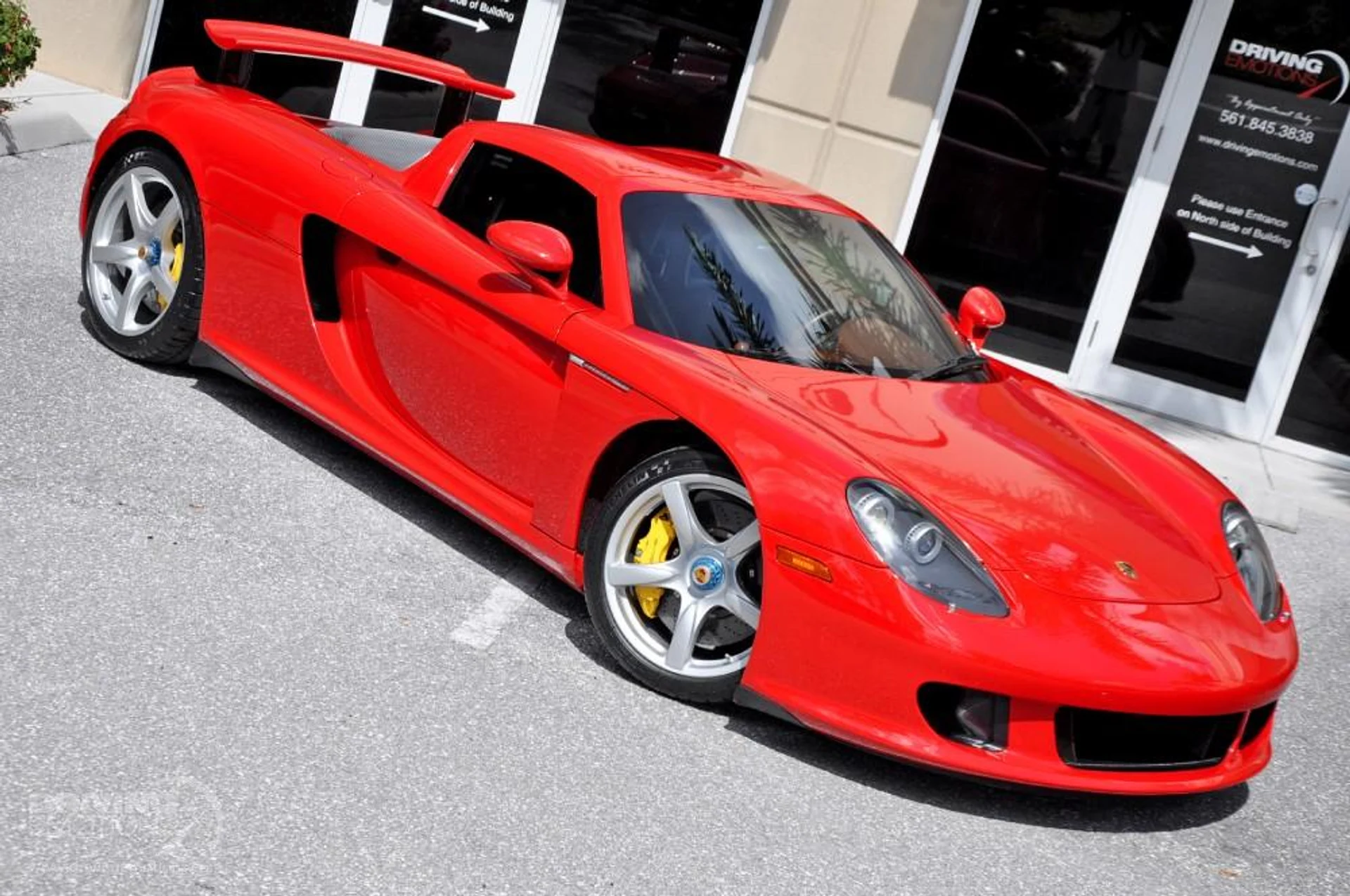 mph007_4249505533_186_p8_l_5df49f696a