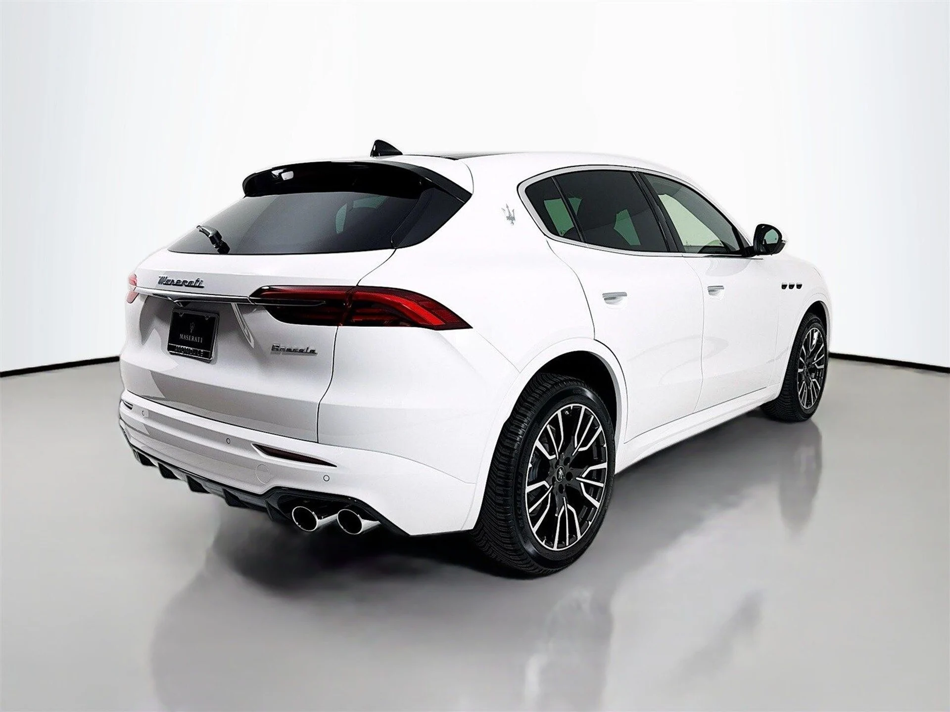 mph007_4254190549_0bba01690bbdbcdf7d64a3d66f905ccex_960a2baa6a