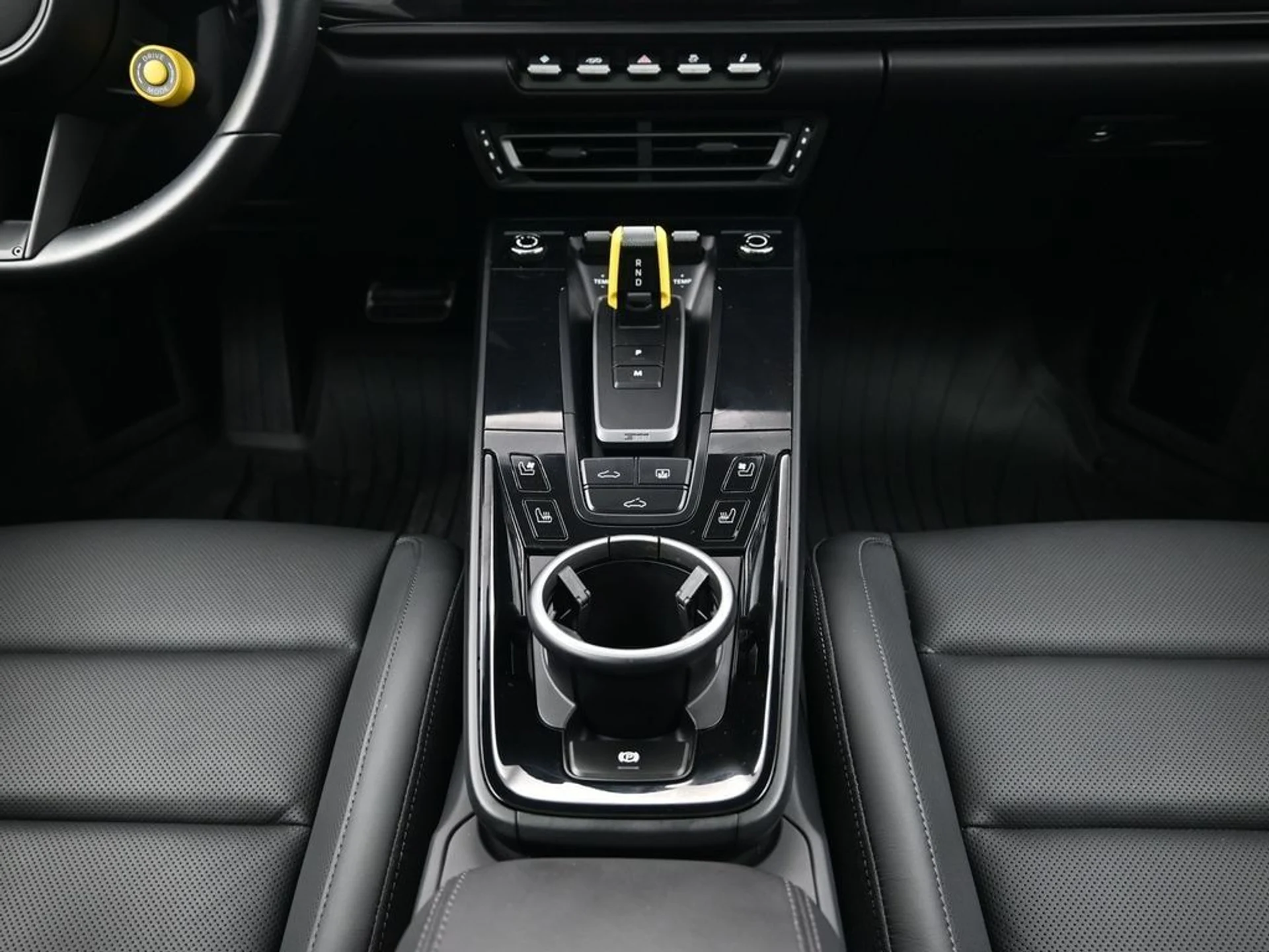 mph007_4257197872_ac3cd29792050eb55707bf6415486017x_40cf8e4888