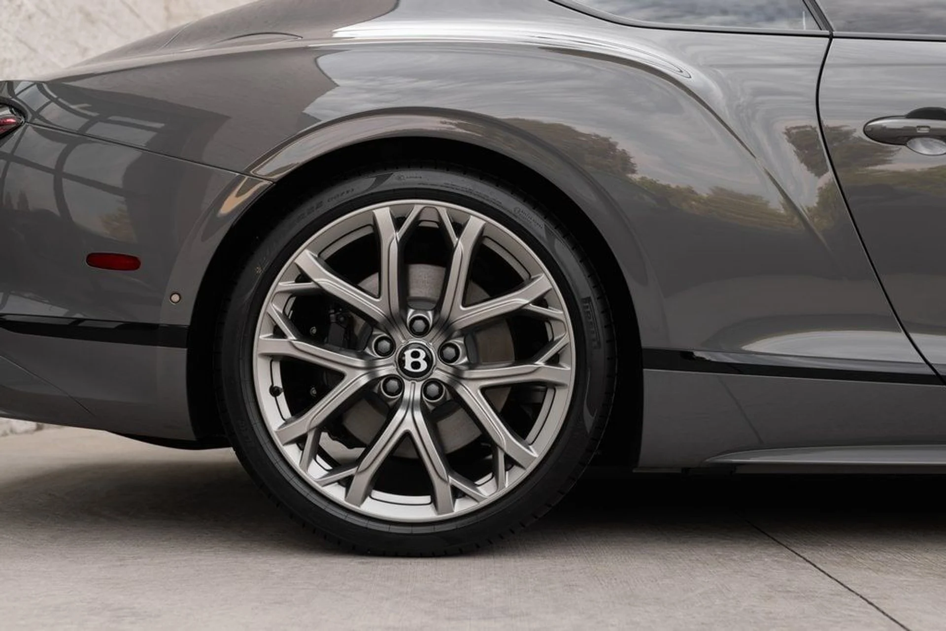 mph007_4261320107_06fbe8adb8d3f78b6fab697fa870de91x_03283b9816