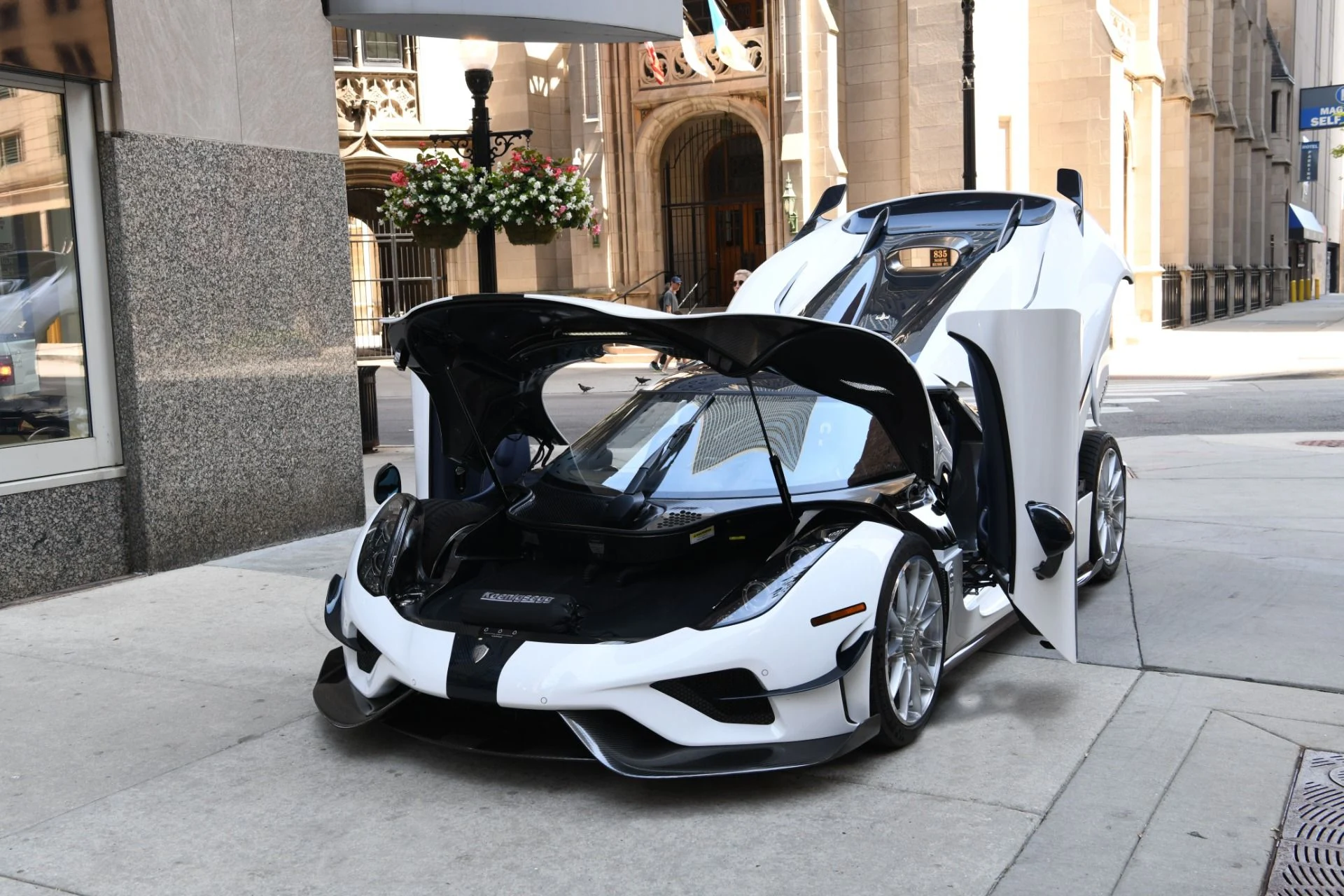 mph007_4265324315_10195_p9_l_6ccd6c2f01