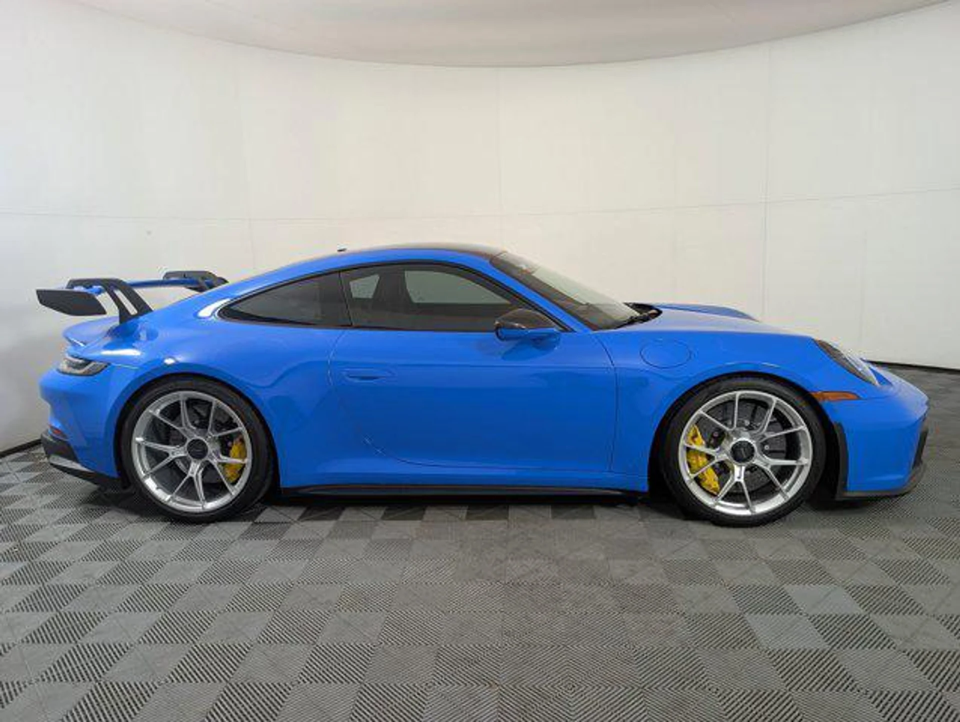 mph007_4279246602_y_ATS_99unn_Pf_IN_09qqru_V9g_P_Cx0_A_a6641b4f46