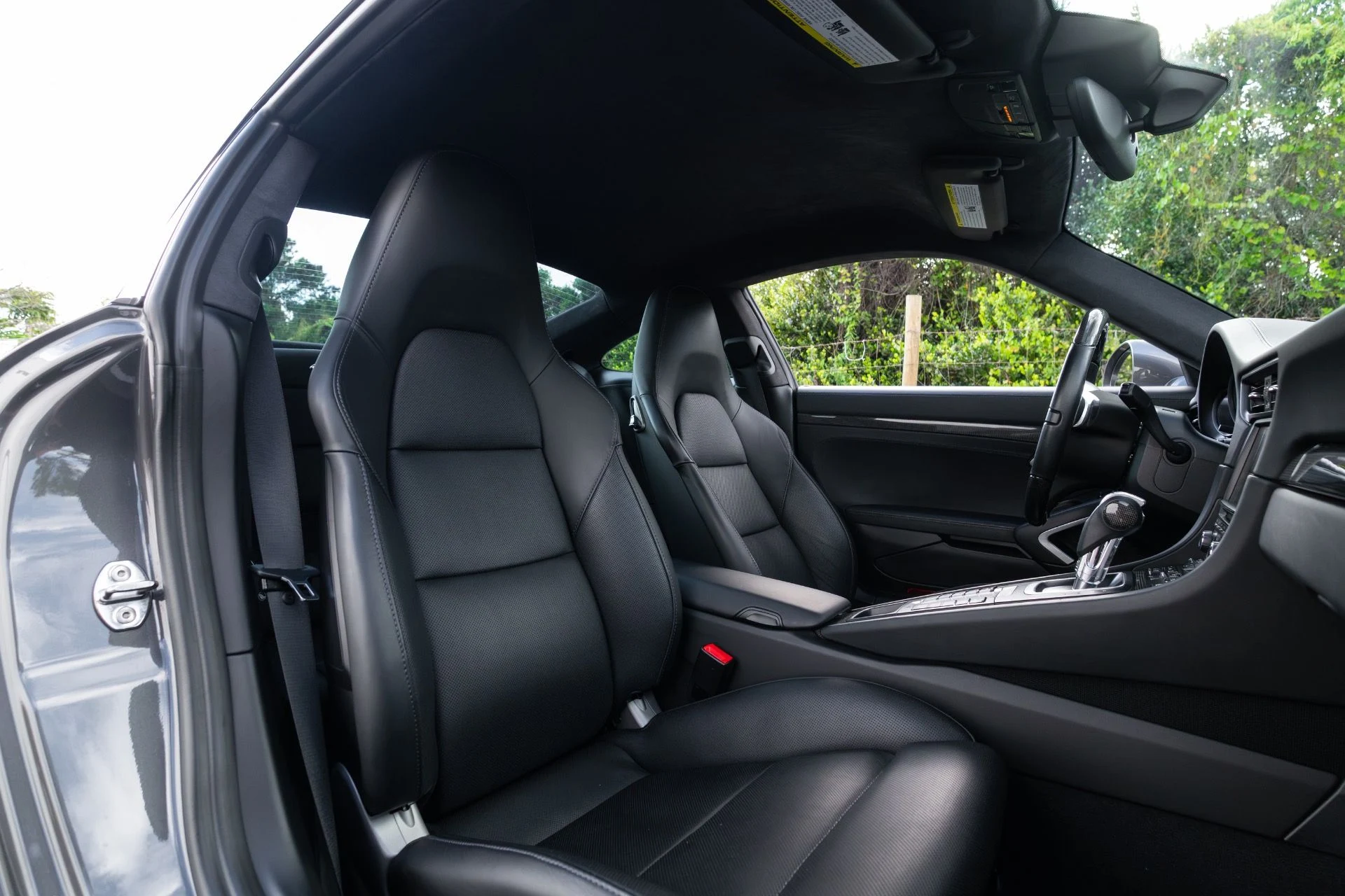 mph007_4282248561_Used_2014_Porsche_911_Turbo_S_1777344663_87ecf5a35e