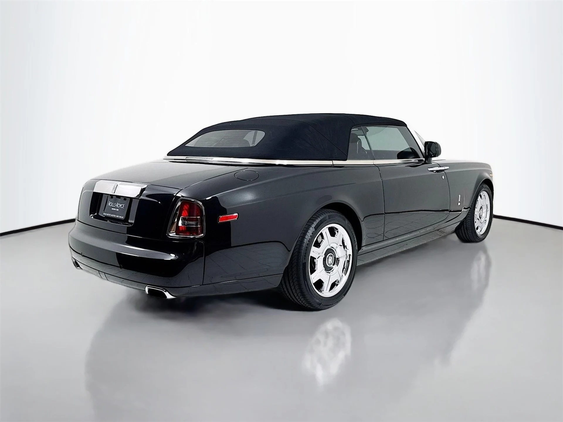 mph007_4289443633_ed81445f3ae2de48f7c7345cb08259a9x_85bd0d864d