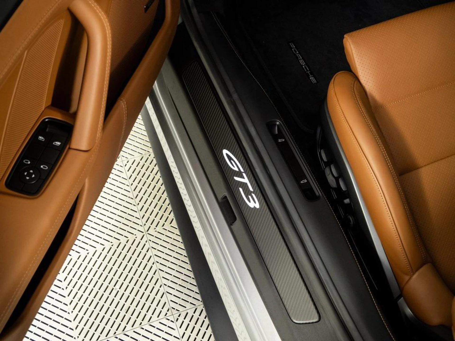 mph007_431493248_mb_Zj_X5w_DLX_6_Vj_59_P4ei_Kmh5_Su_M_31eab46ae8