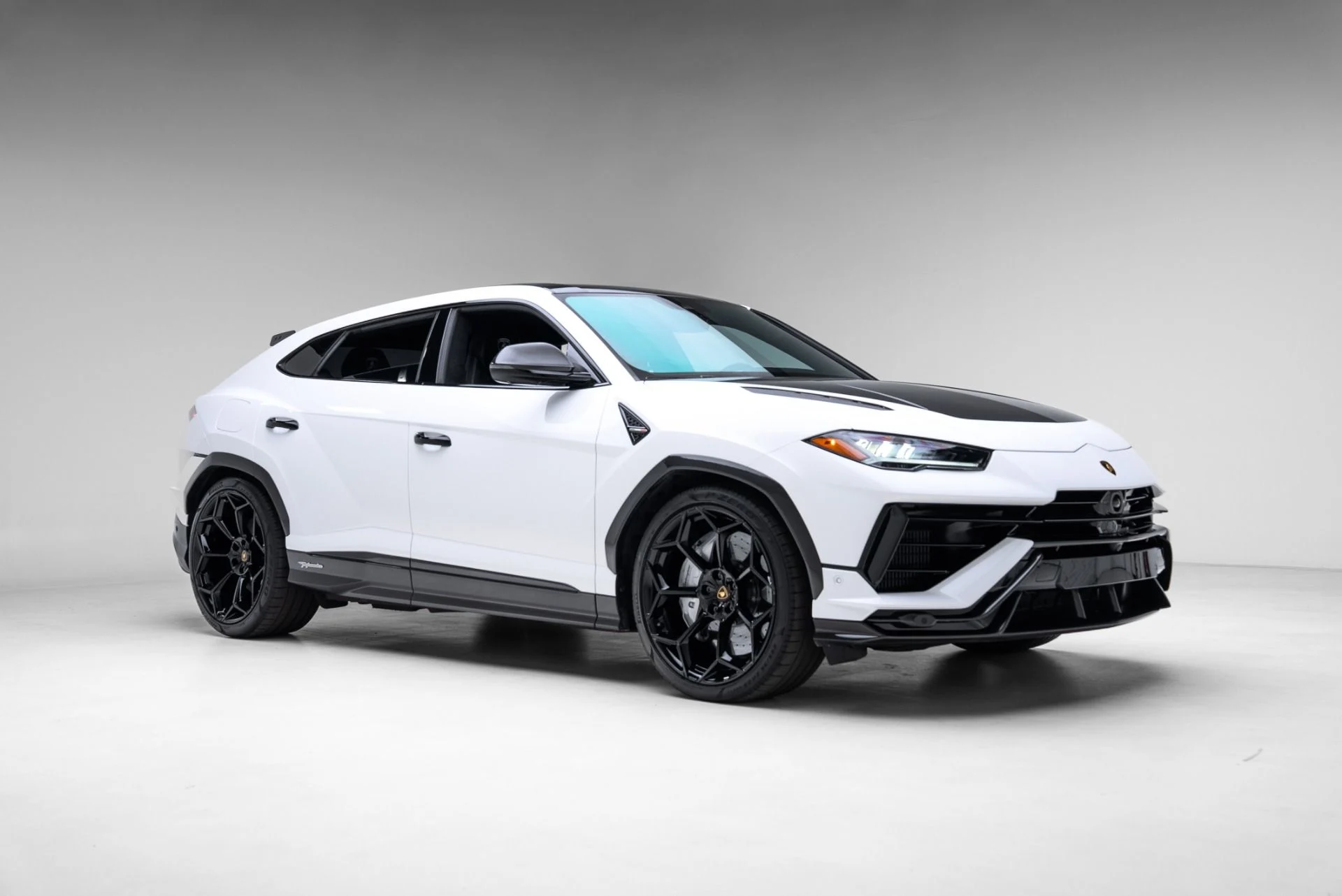 mph007_432411923_Used_2024_Lamborghini_Urus_Performante_1775146757_600a230871