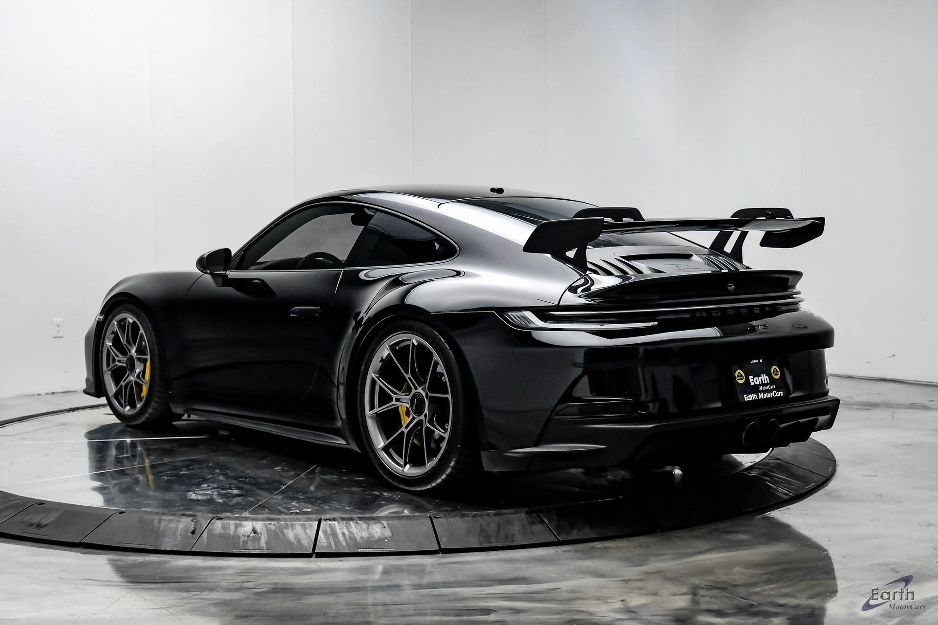 mph007_436329335_92f11aff122f2047274f806ed9e5f54fx_c5b83de675