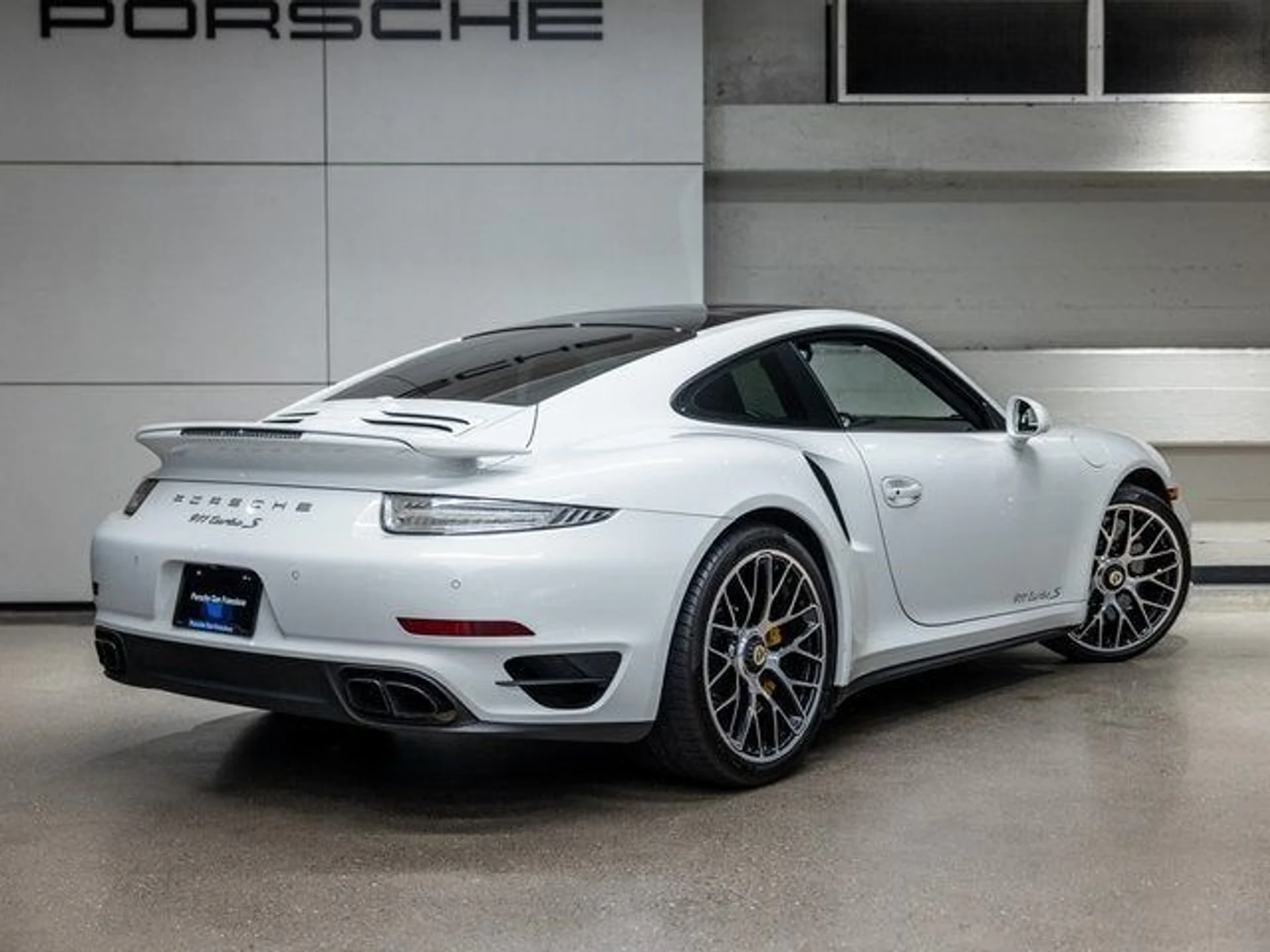 mph007_438048445_8_0898e2984a