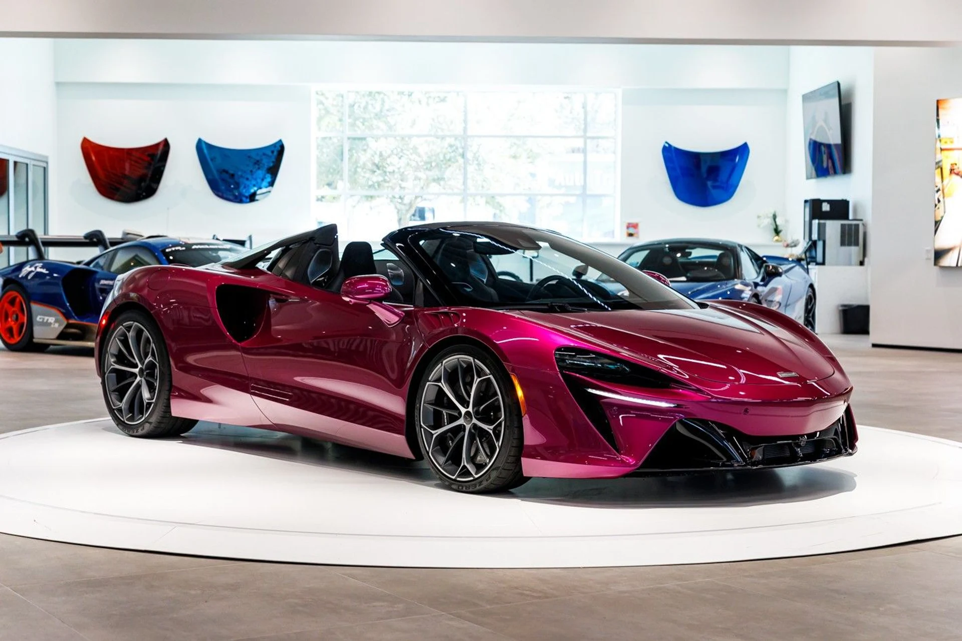 mph007_442566154_652_p8_l_e13688d317