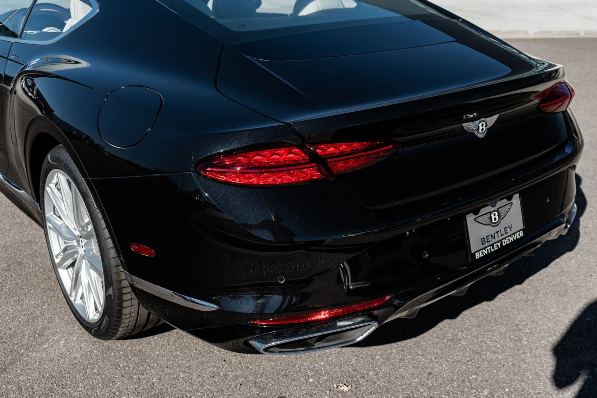 mph007_445167729_db2bbdf3_2d3f_4c11_ad0e_3c3853c7551e_32bae75a5d