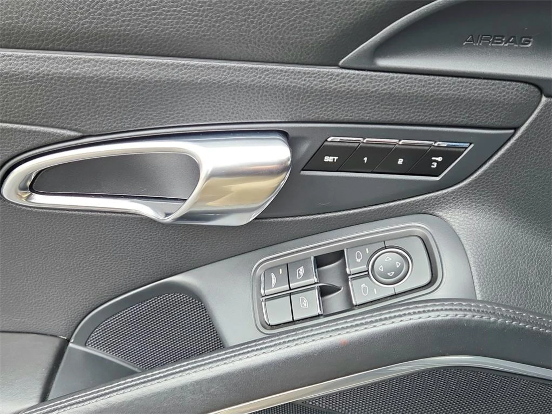 mph007_446680112_a_TRL_0gw_Vc_Yf6_Ol_Qykxx9298nl3g_ce593a2692