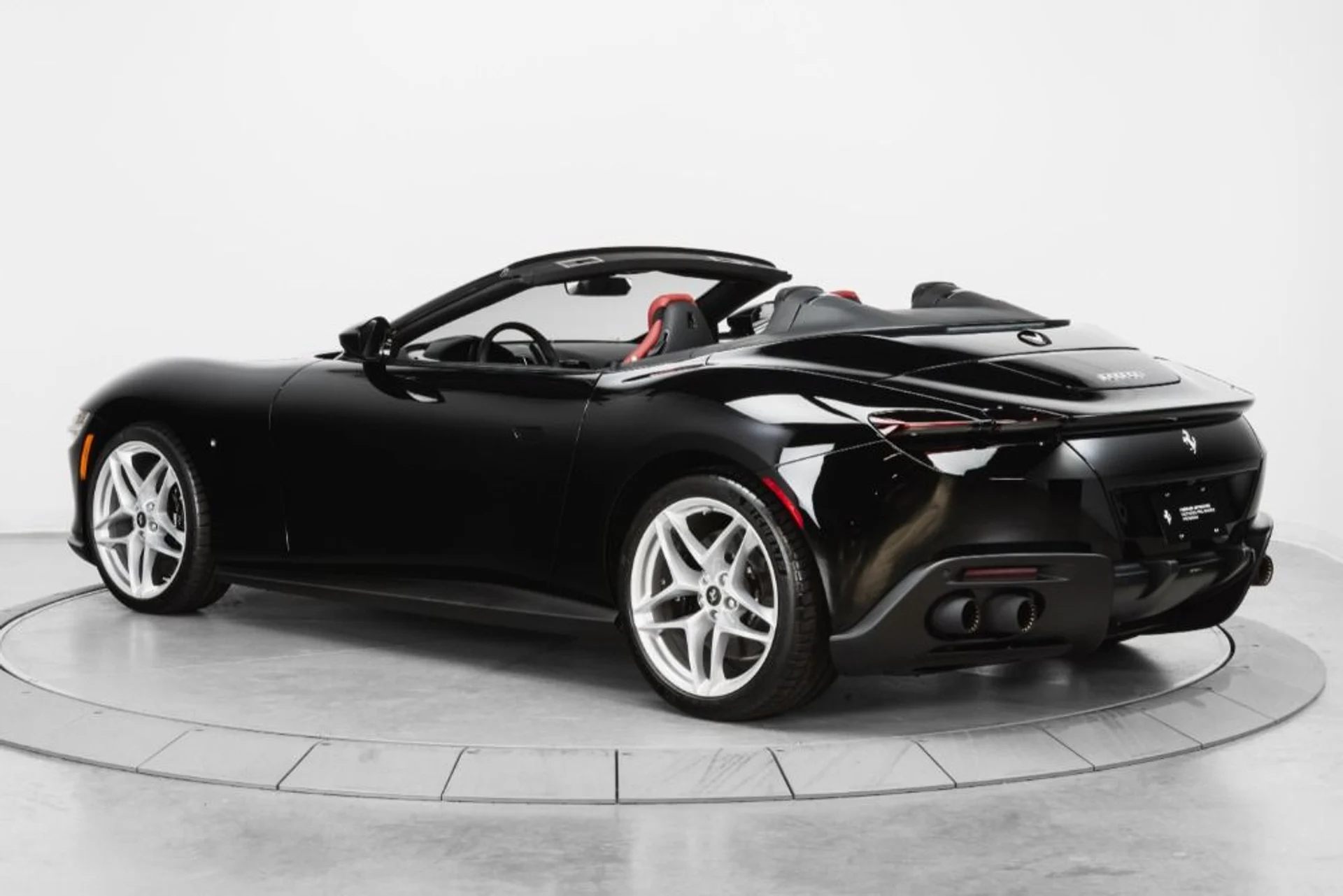 mph007_456774709_Used_2024_Ferrari_Roma_Spider_fbba5d8906