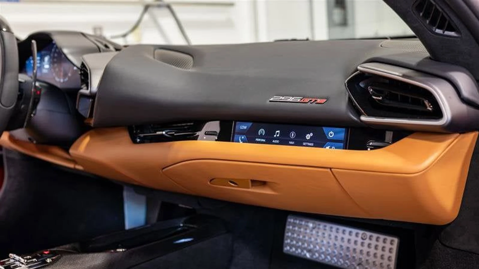 mph007_457318166_5f776a8b36b641278bfc5a2cf6648e83_d1734fc9ea