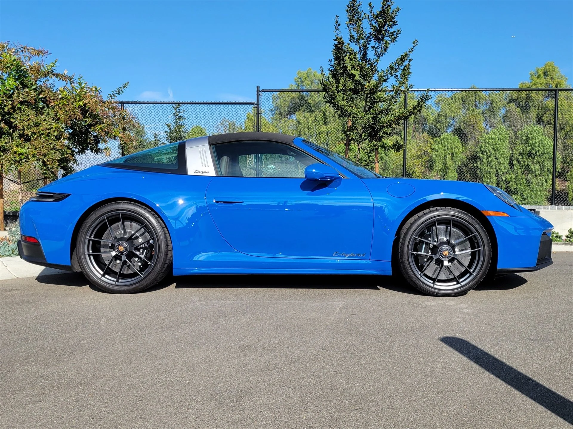 mph007_463895755_b5ffe2334edfdf2ec0bf17a000ab63bf_53b3350723