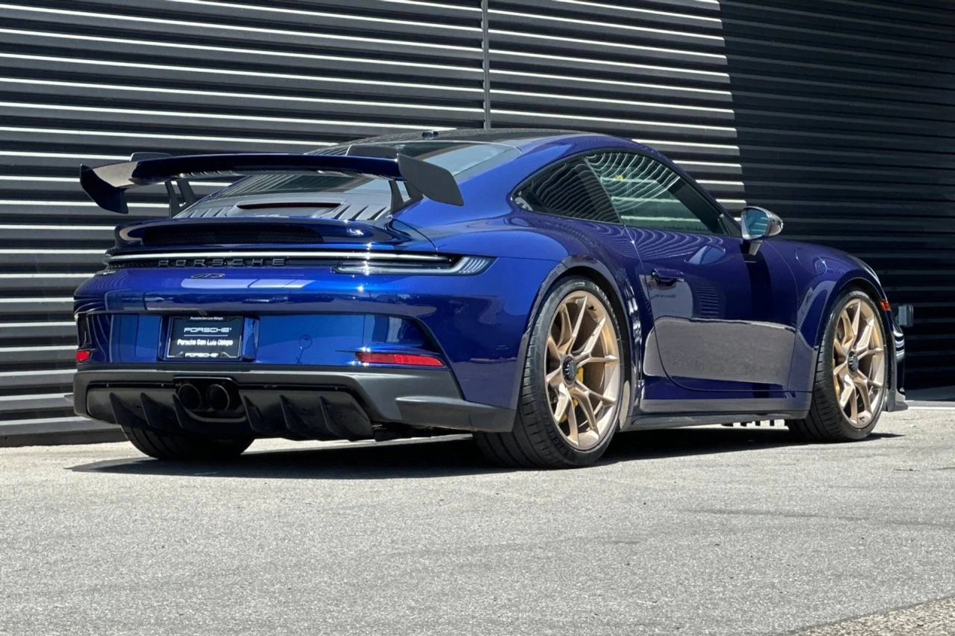 mph007_467666424_1280_c3ff9b0d79