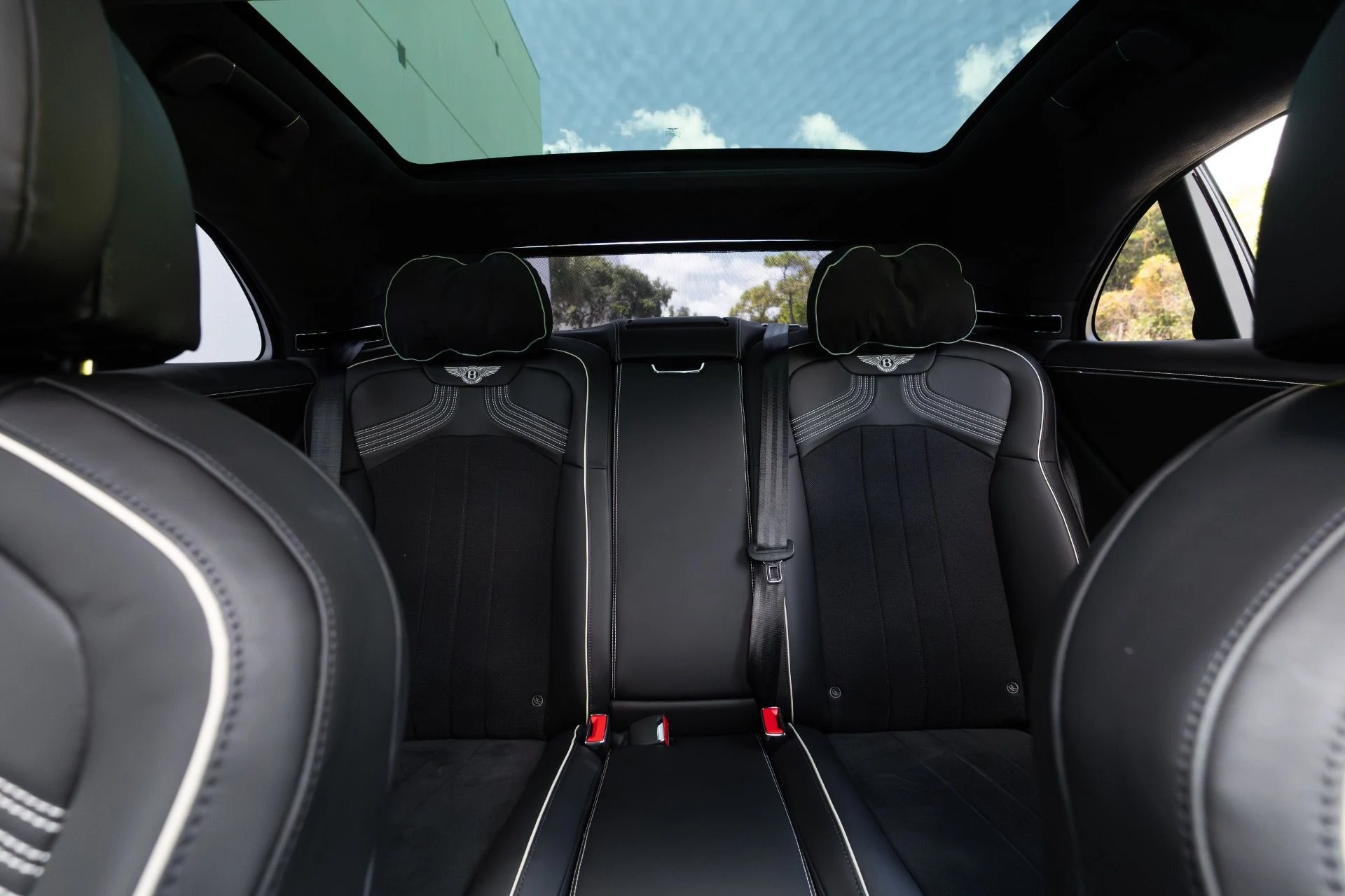 mph007_473465404_Used_2023_Bentley_Flying_Spur_S_V8_1778782784_544b8130a8