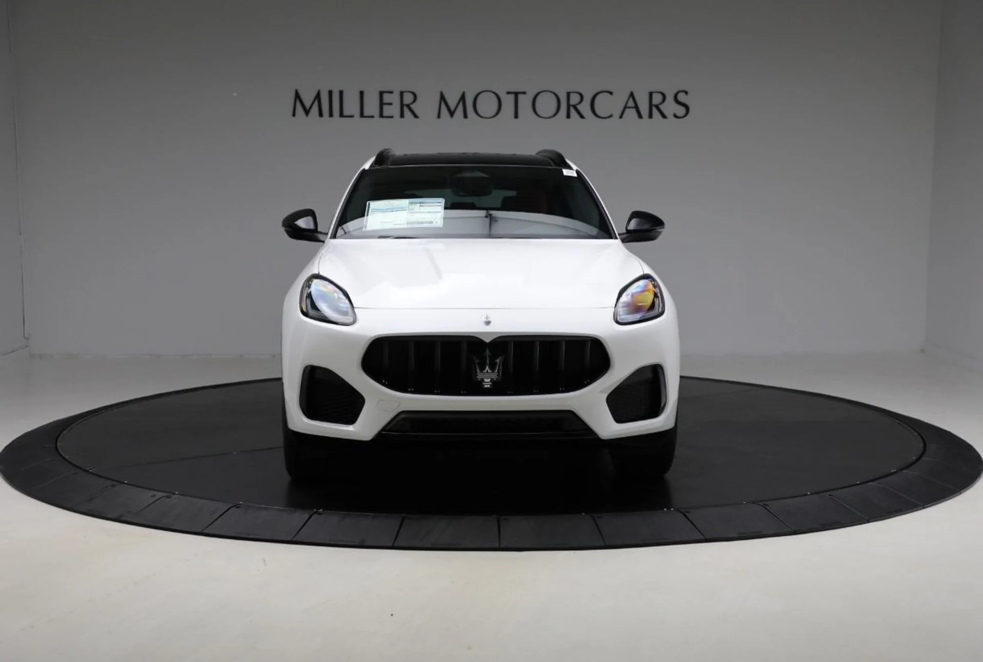 mph007_478366514_New_2025_Maserati_Grecale_Modena_b7d58a5e99