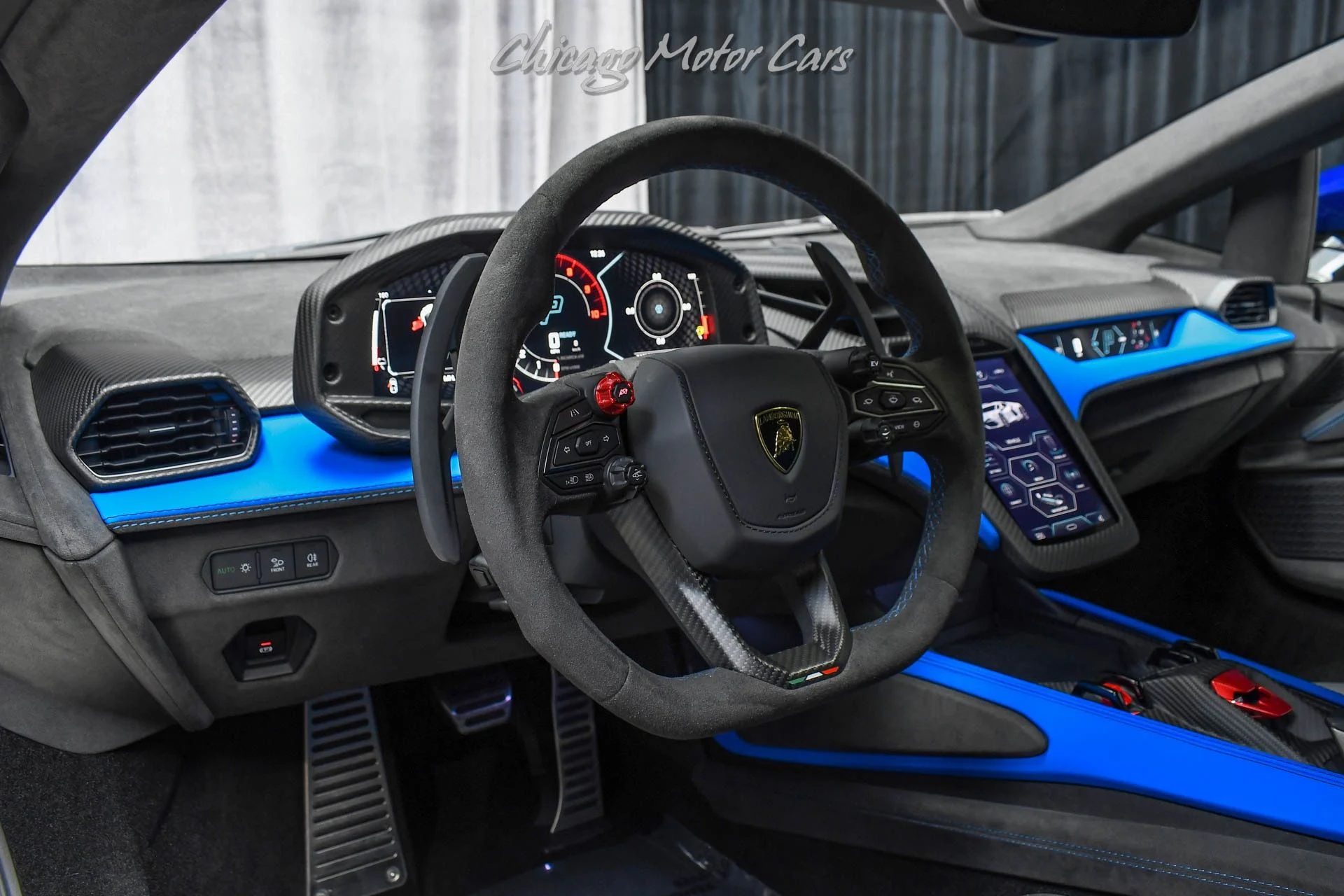 mph007_483319926_13382_p8_l_1f26114c68