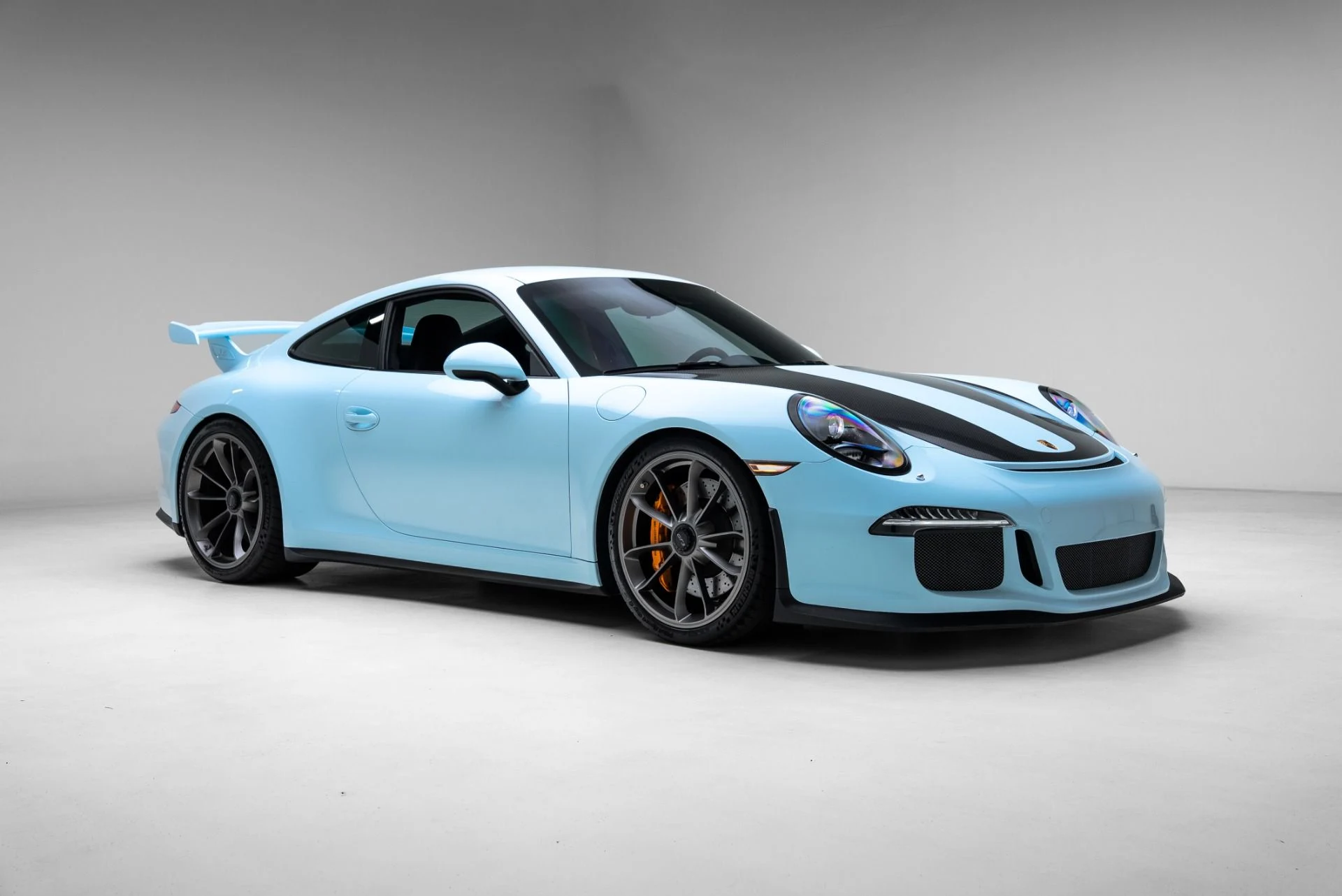 mph007_48941046_Used_2015_Porsche_911_GT_3_1774894986_ae94820a4e