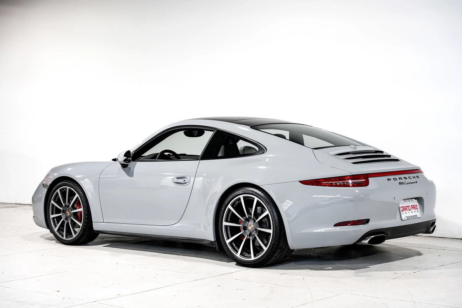 mph007_494832202_d39613ba719b0cd3cb2313d0de582521x_6f14f3d20c