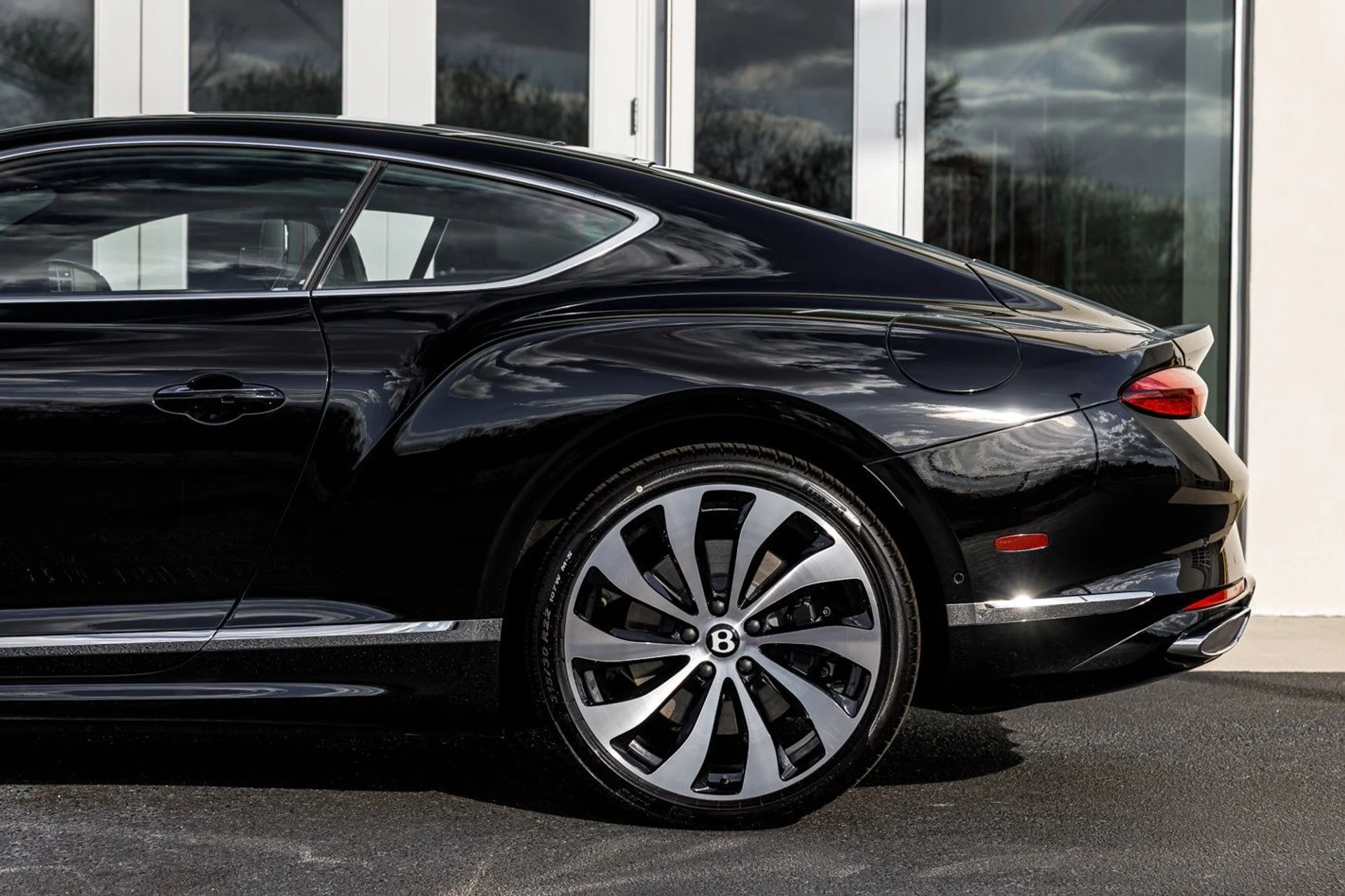 mph007_494971236_d2bd4ab68b21934d22ecf7465341c349x_023c987826