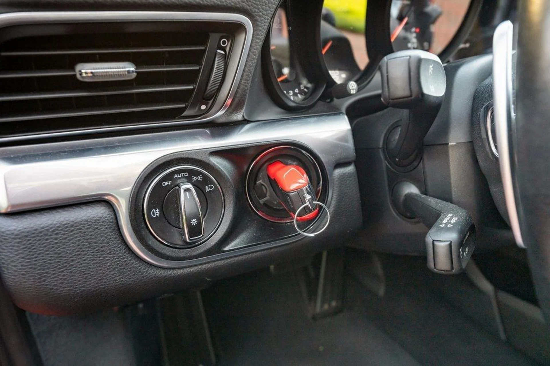 mph007_496982341_94ca073d30ddb44e40233fd09af92473_83f5122c6c