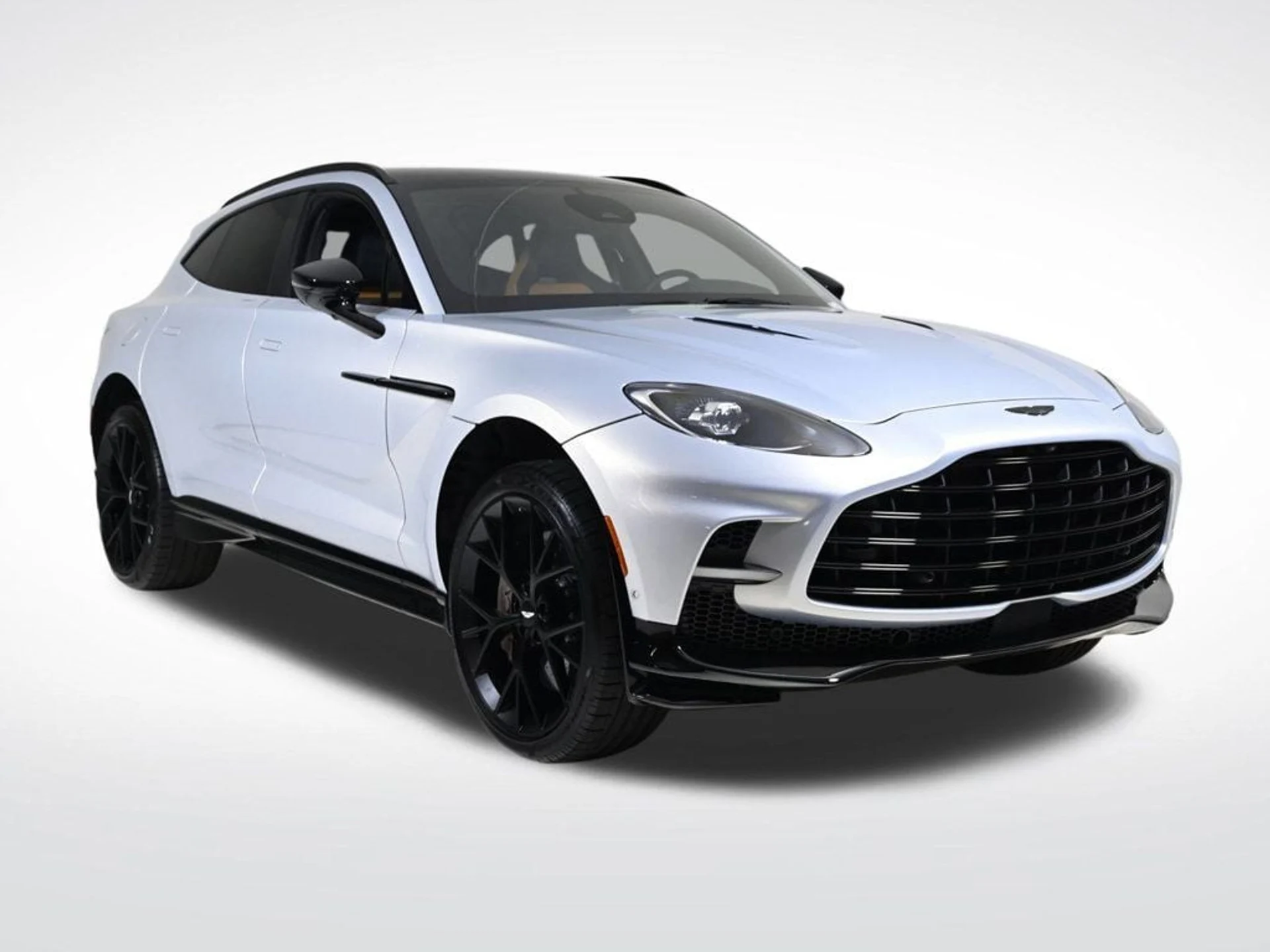 mph007_498936757_new_2025_aston_martin_dbx_707awd_11350_22901313_7_1024_8dbd445611