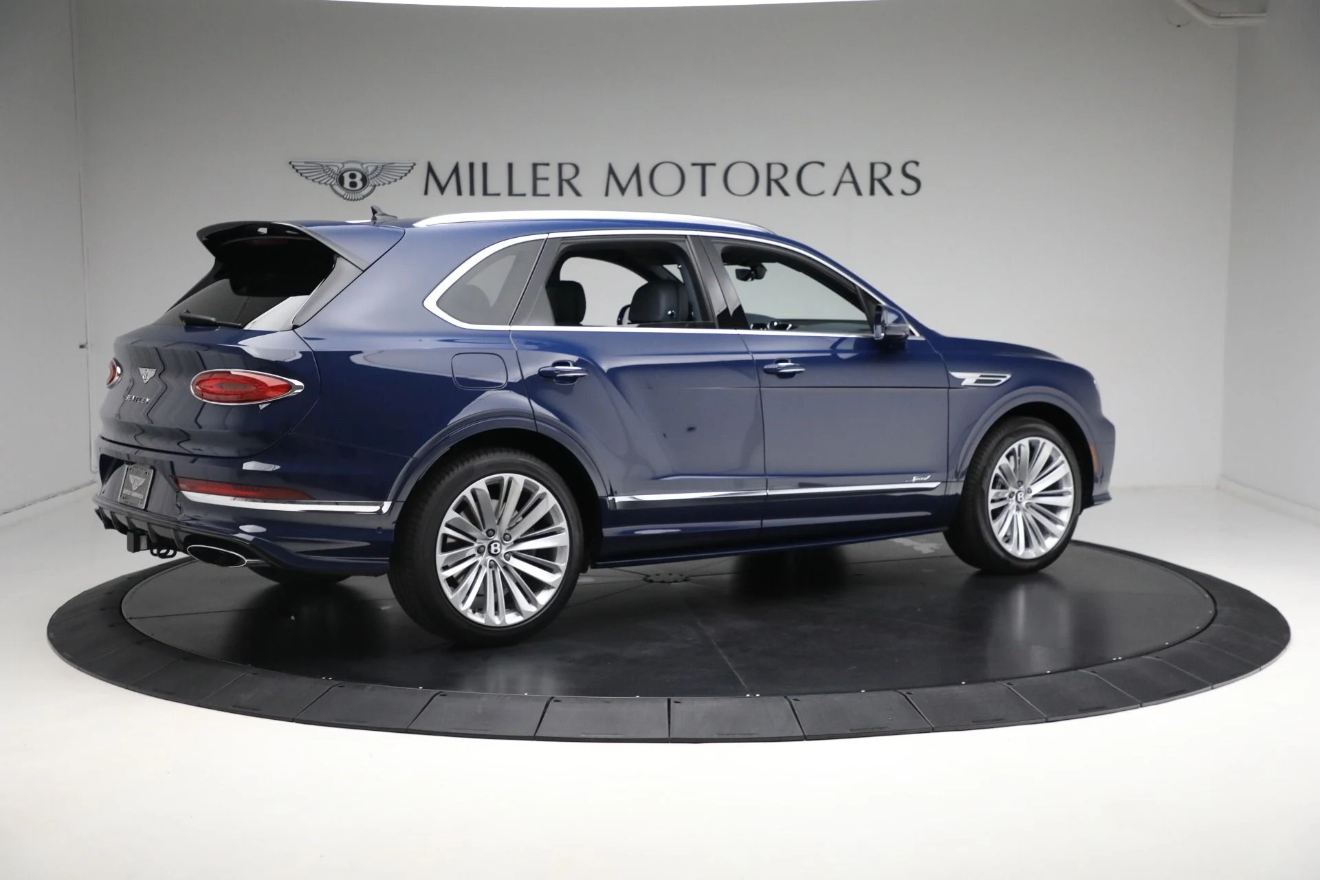 mph007_500055711_Used_2023_Bentley_Bentayga_Speed_1d77da9912