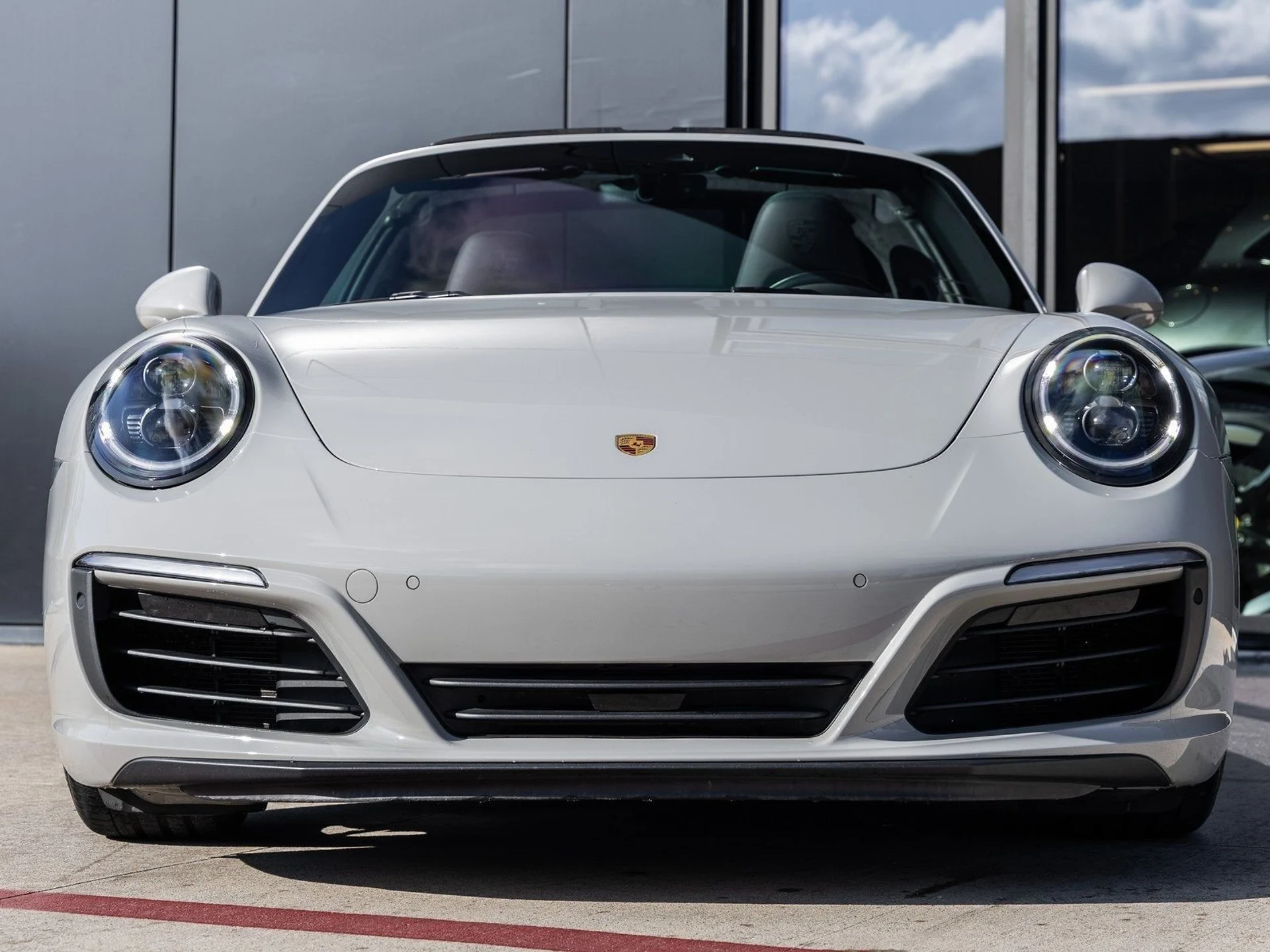 mph007_502337685_8_5cf493d78c