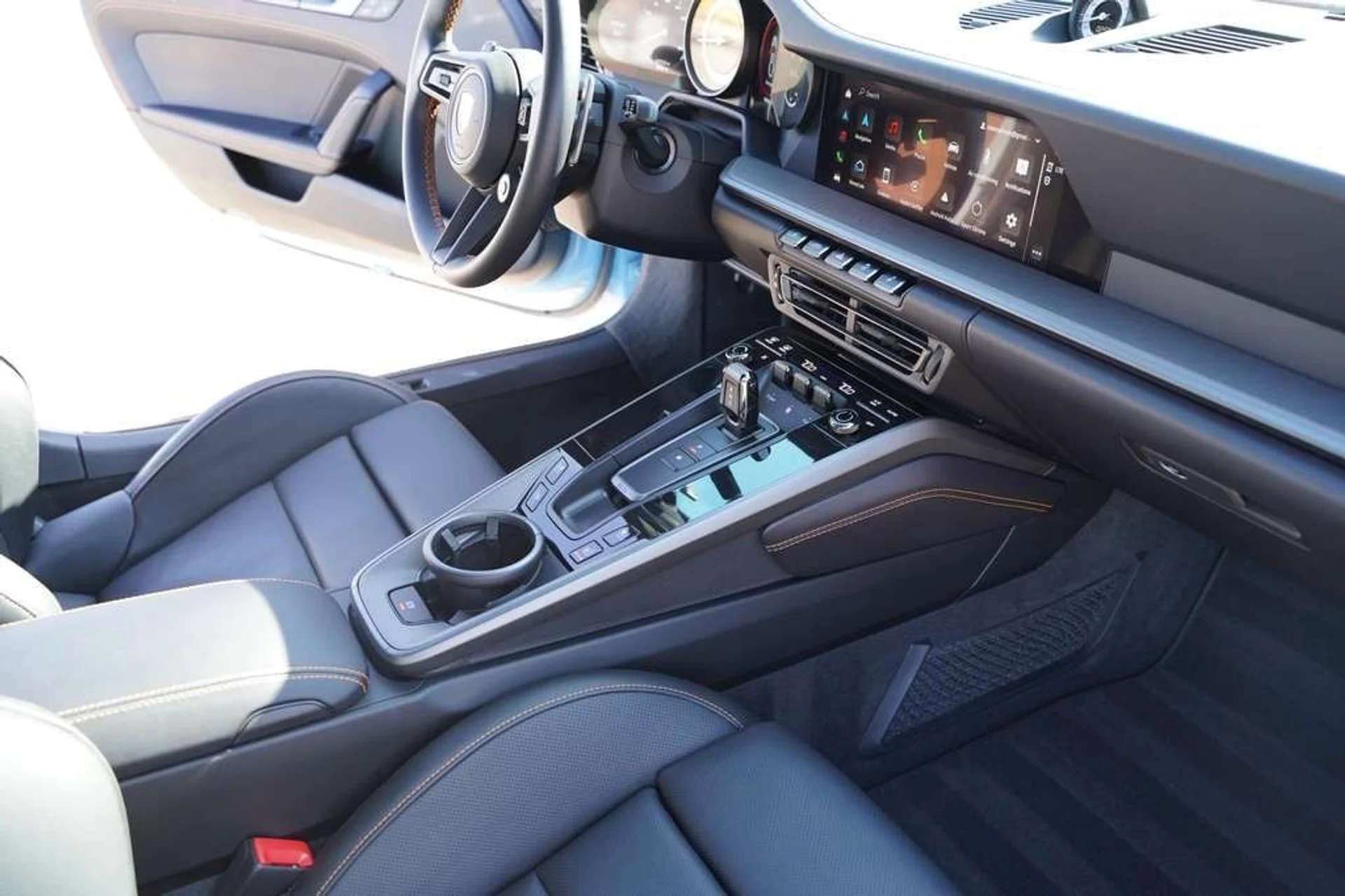 mph007_50356091_Used_2024_Porsche_911_Carrera_4_S_1770142335_ee5f04fbbb